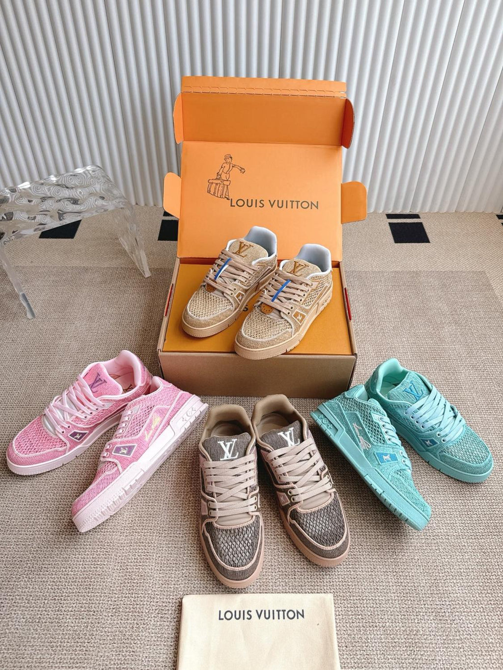 Louis Vuitton LV TRAINER Men's And Women's Spring/Autumn Fashion Casual Round-Toe Lace-Up Low-Top Shoes with Embroidered Upper Casual Sneakers Shoes #78472