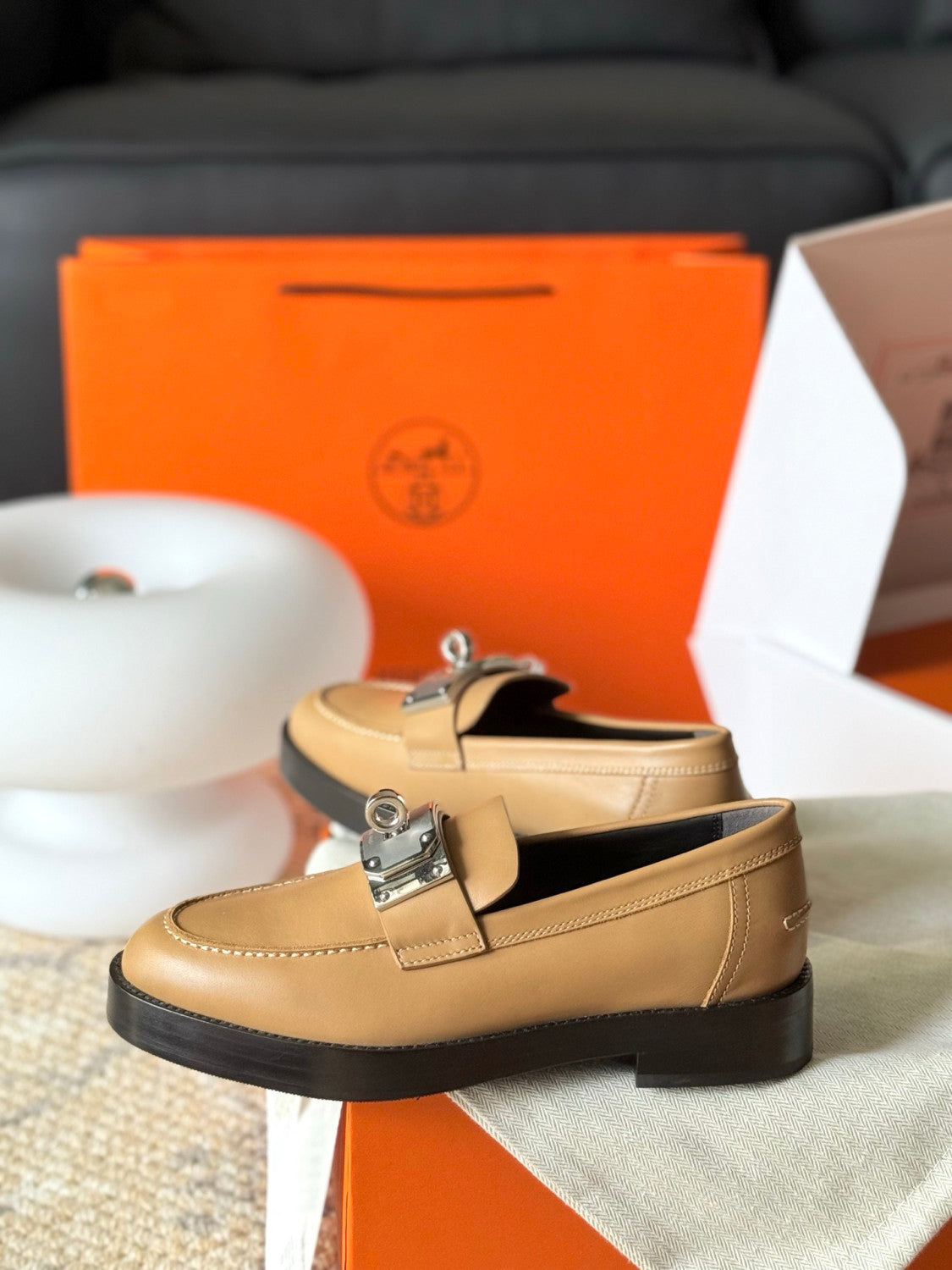 Hermes Hot loafer Beige #334035
