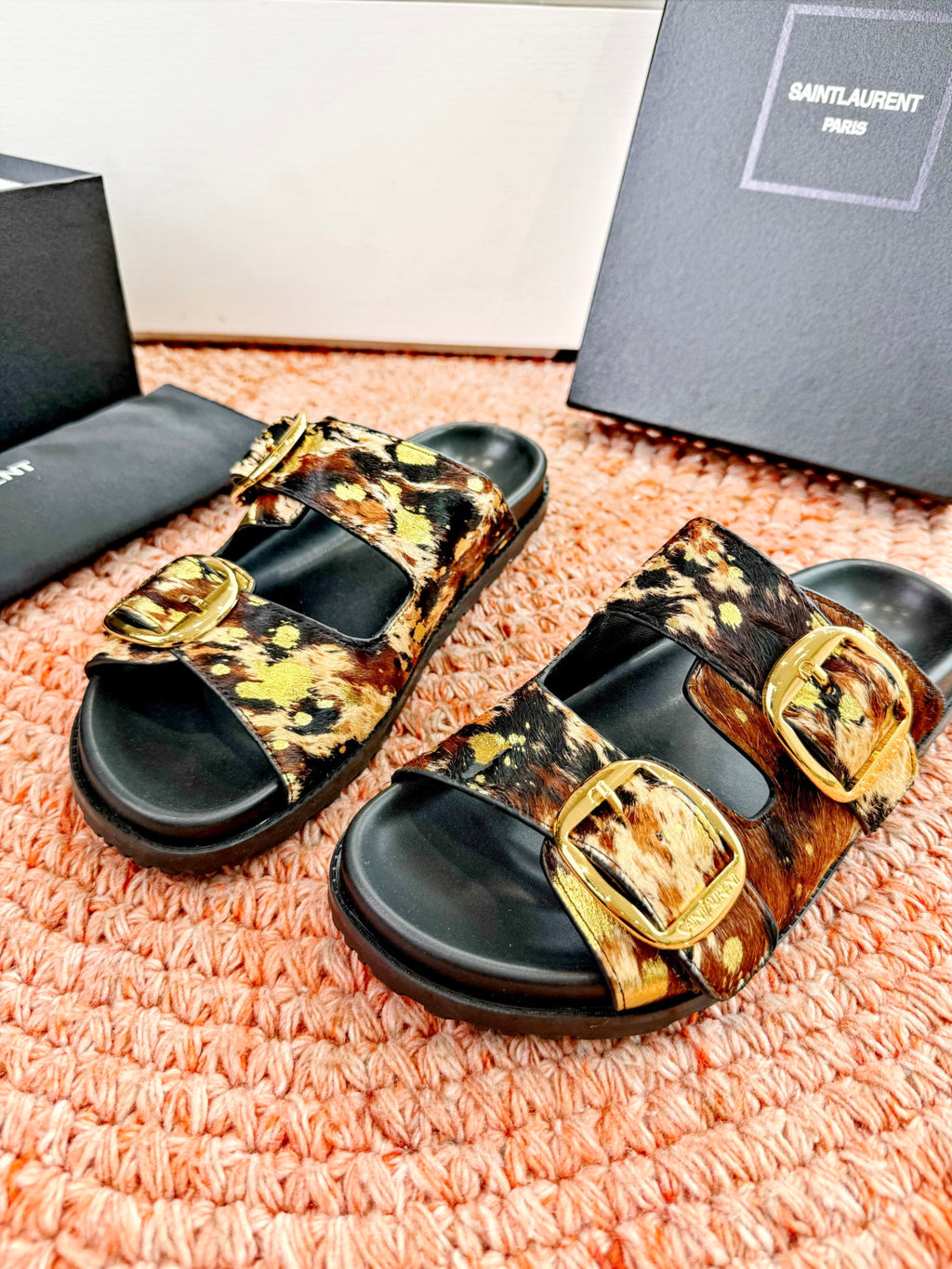 Saint Laurent Ysl Logo Beach Slippers #379498