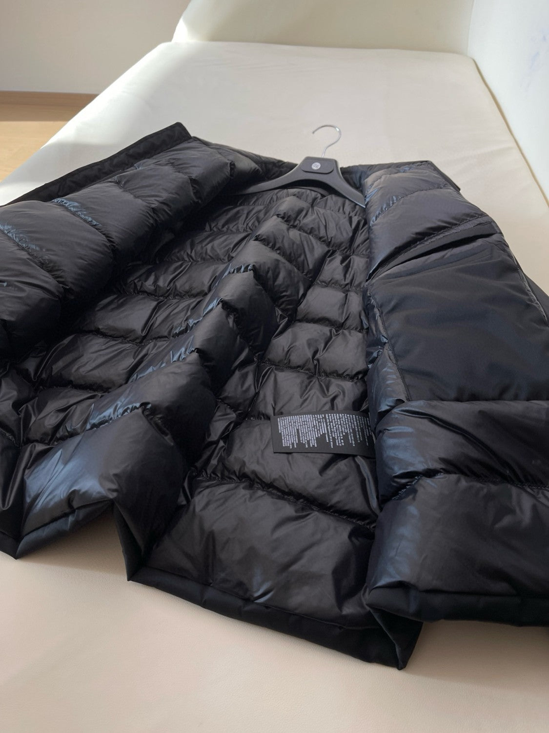 Prada Men's Fall And Winter Black Nylon Waterproof Zipper Puffer Down Long Sleeve Jacket #74697