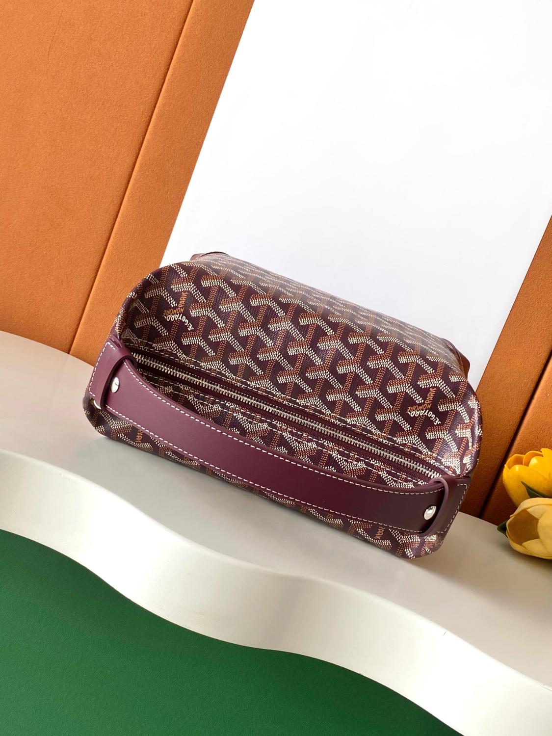 GOYARD Men's and Women's Solid Color Printed Zipper Leather Handbag Storage Bag Bags #77775