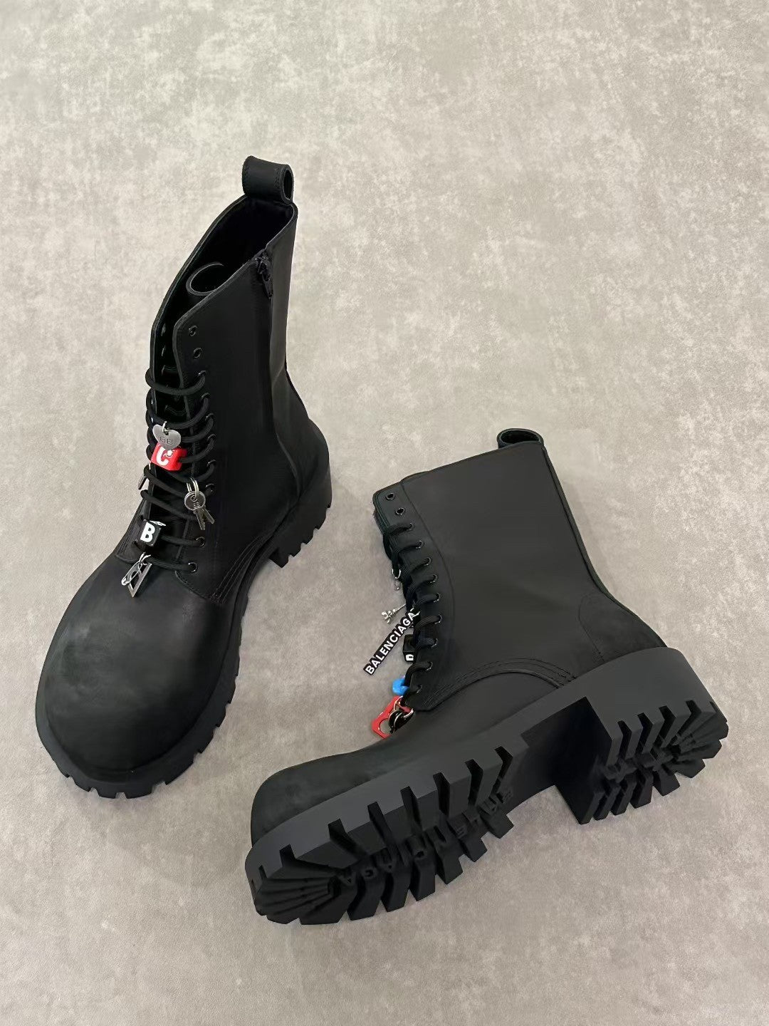 Balenciaga Men's Hummer Lace-up Bootie In Black Lace-up Leather Shoes Ankle Boots With Large Pendant Fashionable And Trendy Casual Thick-soled Short Boots Ngvp #2244
