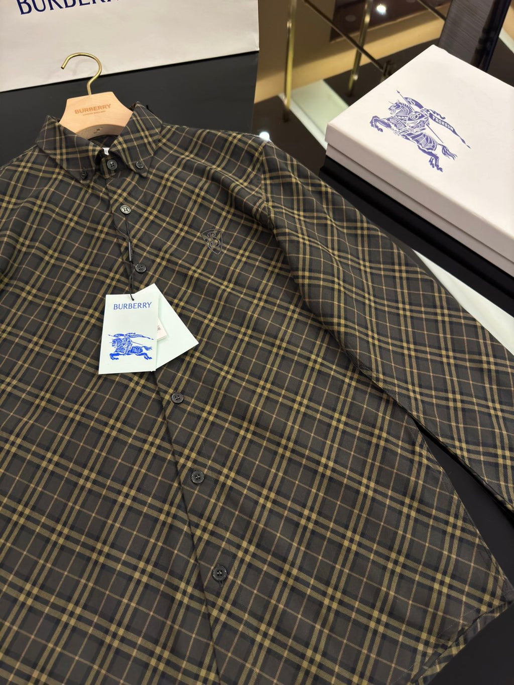 Burberry Men's Spring/Autumn Fashion Casual Loose Checkered Pattern Single Breasted Button Down Collar Long Sleeved Shirt #78318