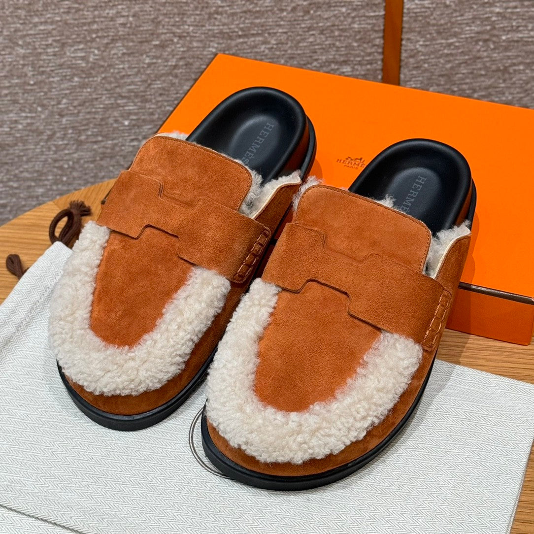 Hermès  Women's Go Mules Leather Round Toe Pumps Birkenstocks #333299