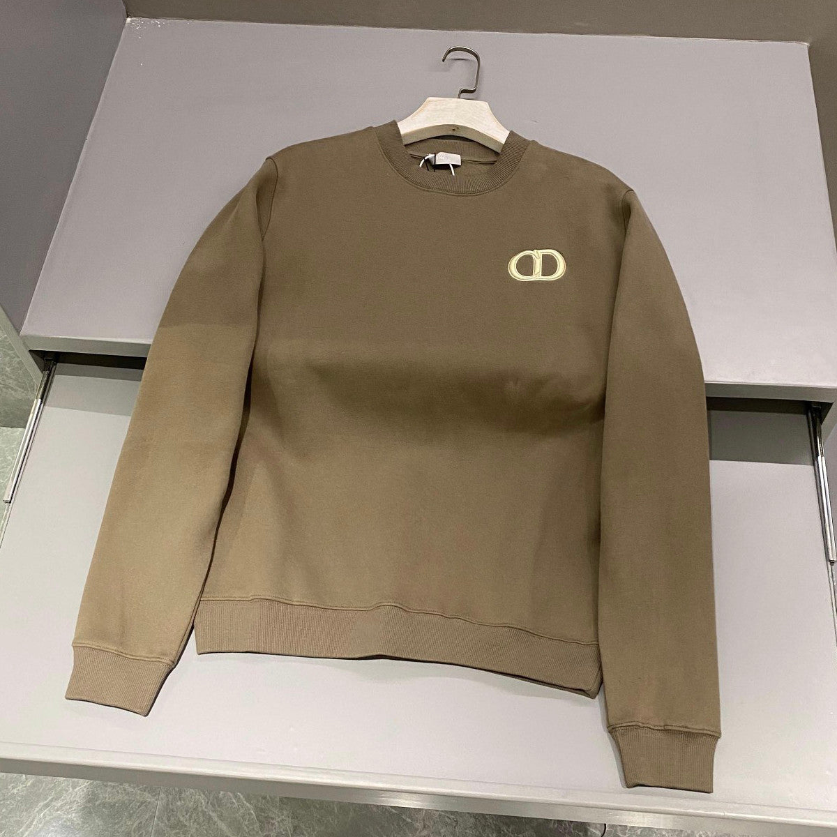 Dior Men's Spring and Autumn Solid Color Embroidery Letter Logo Round Neck Cotton Long Sleeve Sweatshirt Pullover #72911