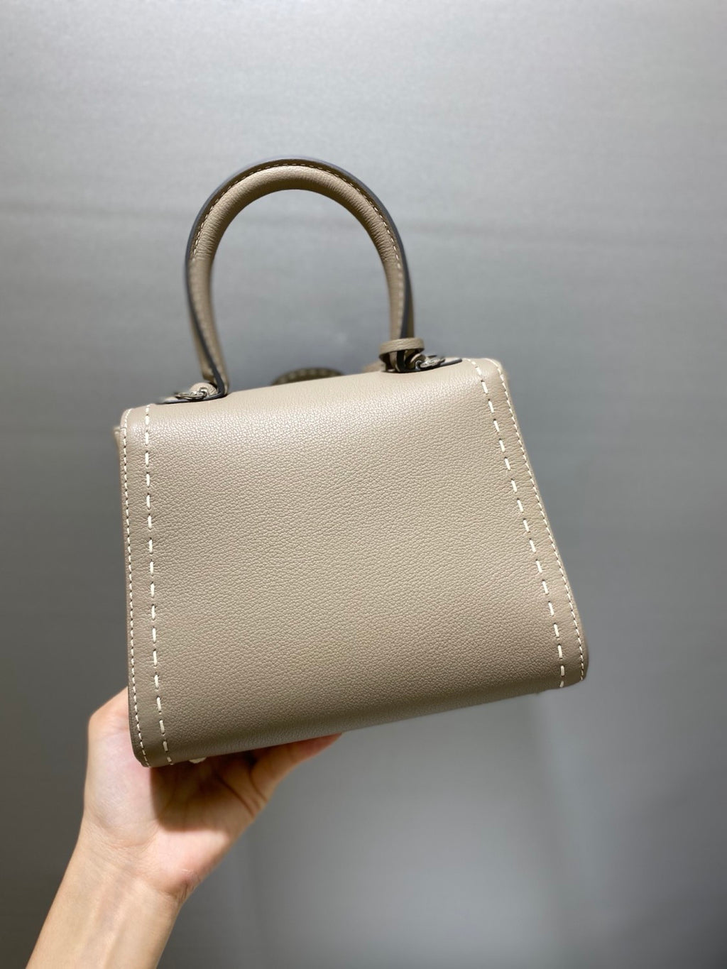 Delvaux Women's Outside Stitching Solid Color Calfskin Handheld Slanting Shoulder Bag Bag #75294