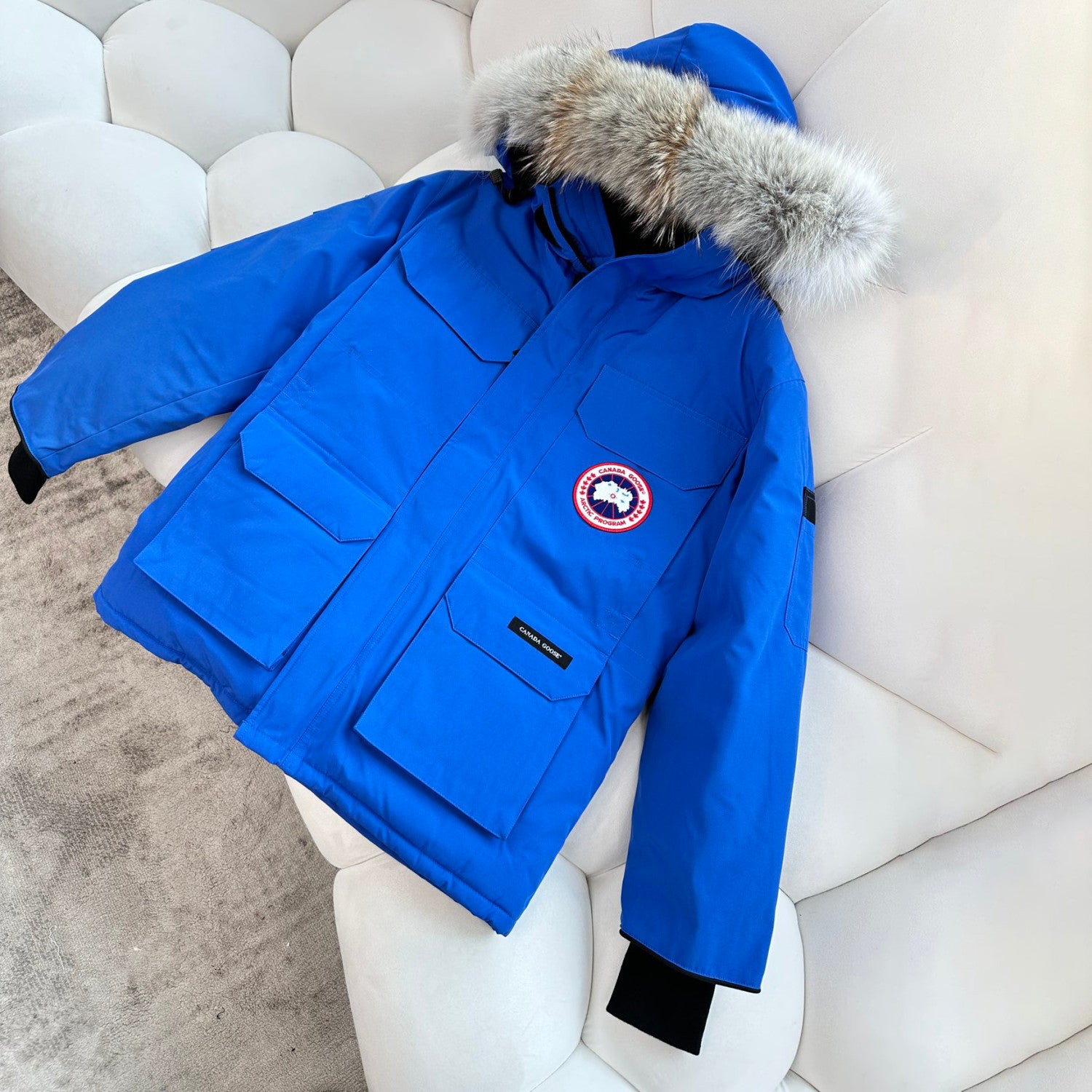 Canada Goose Men's Winter Solid Colour Velcro Zip Hooded Puffer Down Jacket #97487