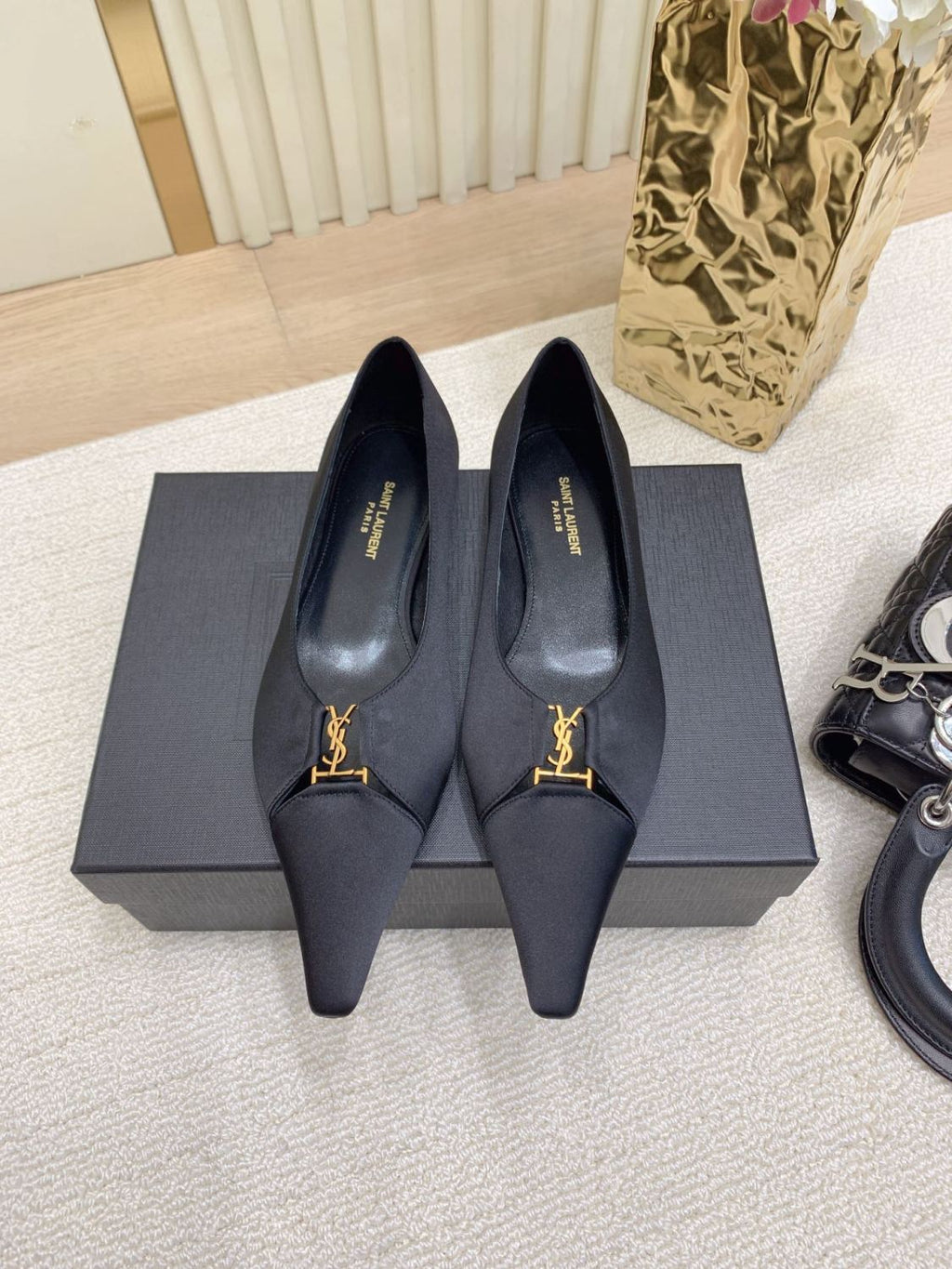 Saint Laurent Latest 2025 Silk Leather Spring/Summer Runway Single Shoes #332701