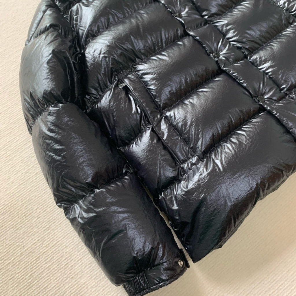 Moncler Men's Winter Warm Black Embroidered Logo Short Long Sleeve Hooded Puffer Down Jacket #71645