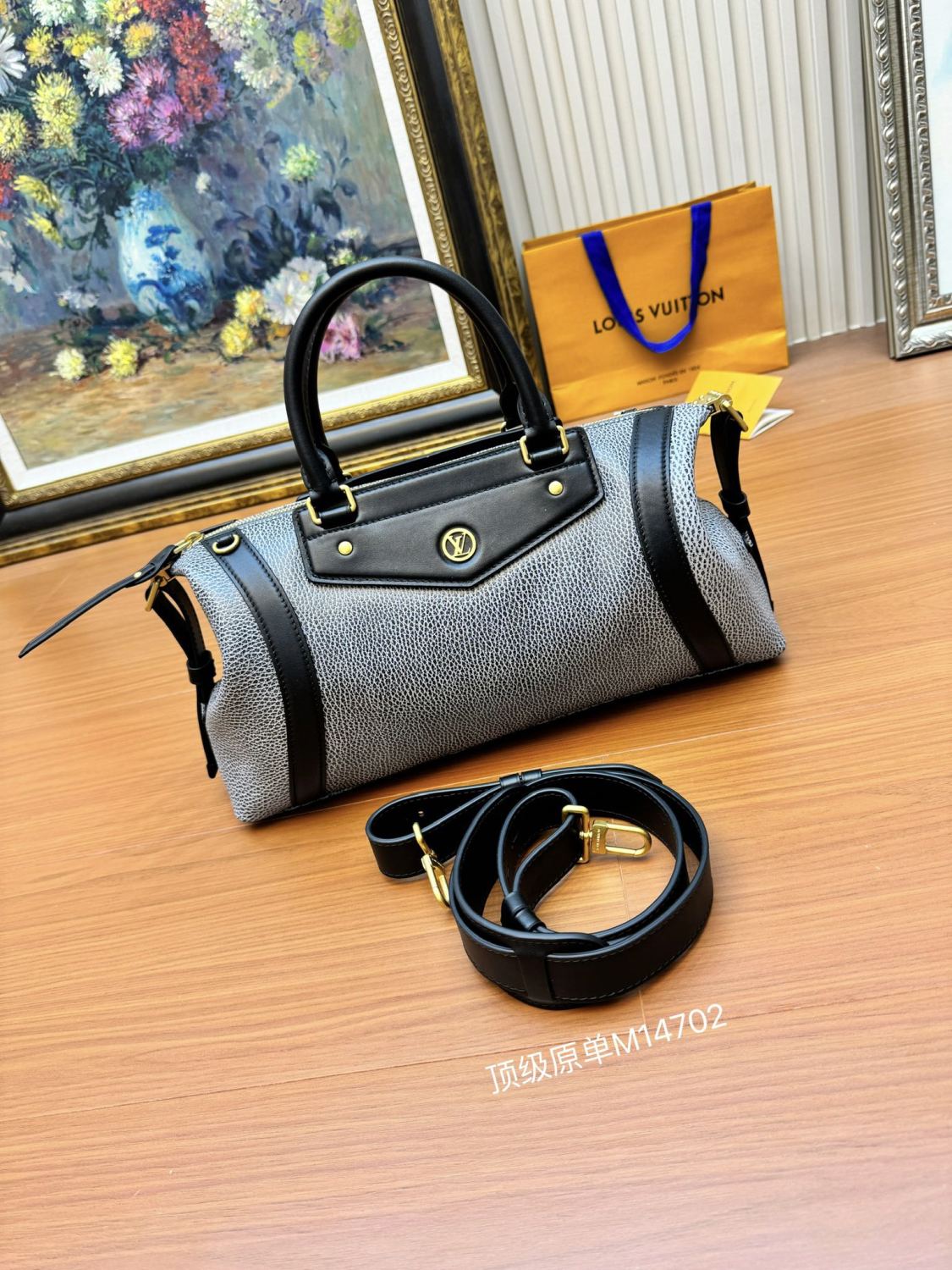 Louis Vuitton LV BIKER Women's Solid Color Metal Accessories Detachable Adjustable Shoulder Strap Sheep Leather Shoulder Handbag Bag Bags #76456