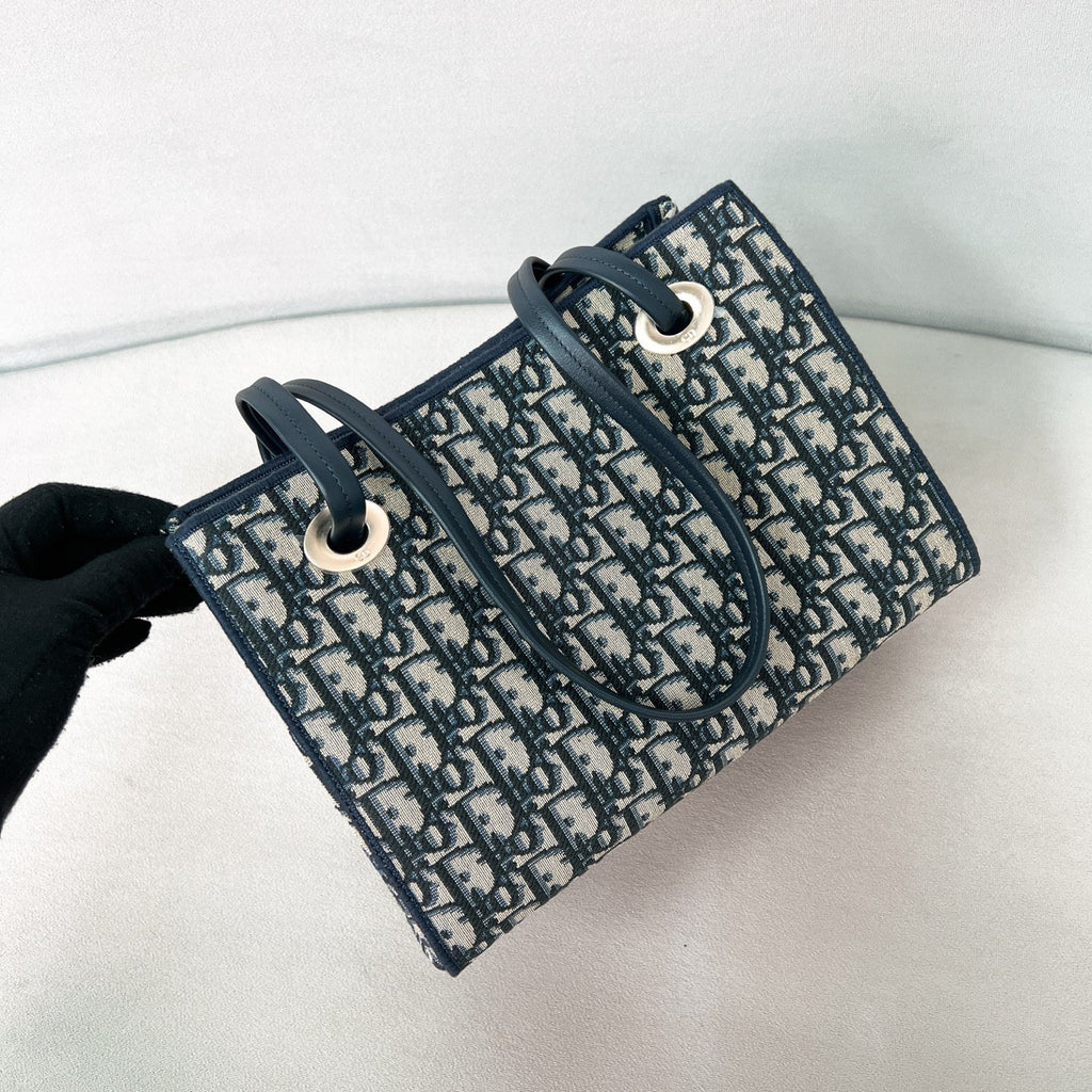 DIOR Small Dior Promenade Shopping Bag Blue Dior Oblique Jacquard #376636