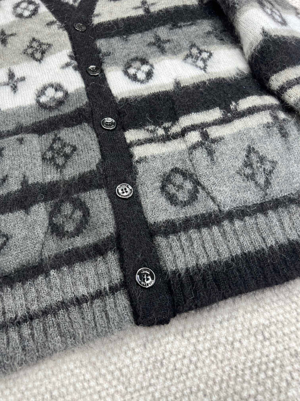 Louis Vuitton Monogram Mohair Cardigan Wool Single Breasted Jacket #96617