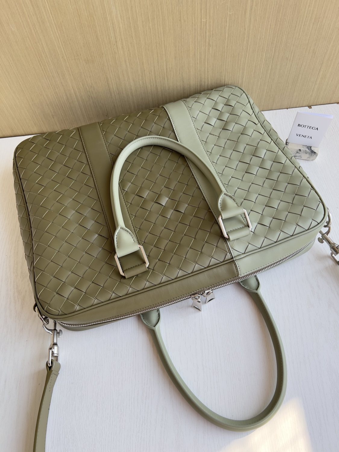 Bottega Veneta Intrecciato Men's Two Tone Adjustable Detachable Shoulder Strap Woven Calfskin Briefcase Handbag Bag Bags #77474