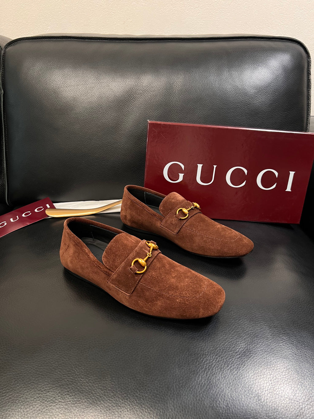 GUCCI Men's Ragazzo Eel Loafer in Dark Brown #388024