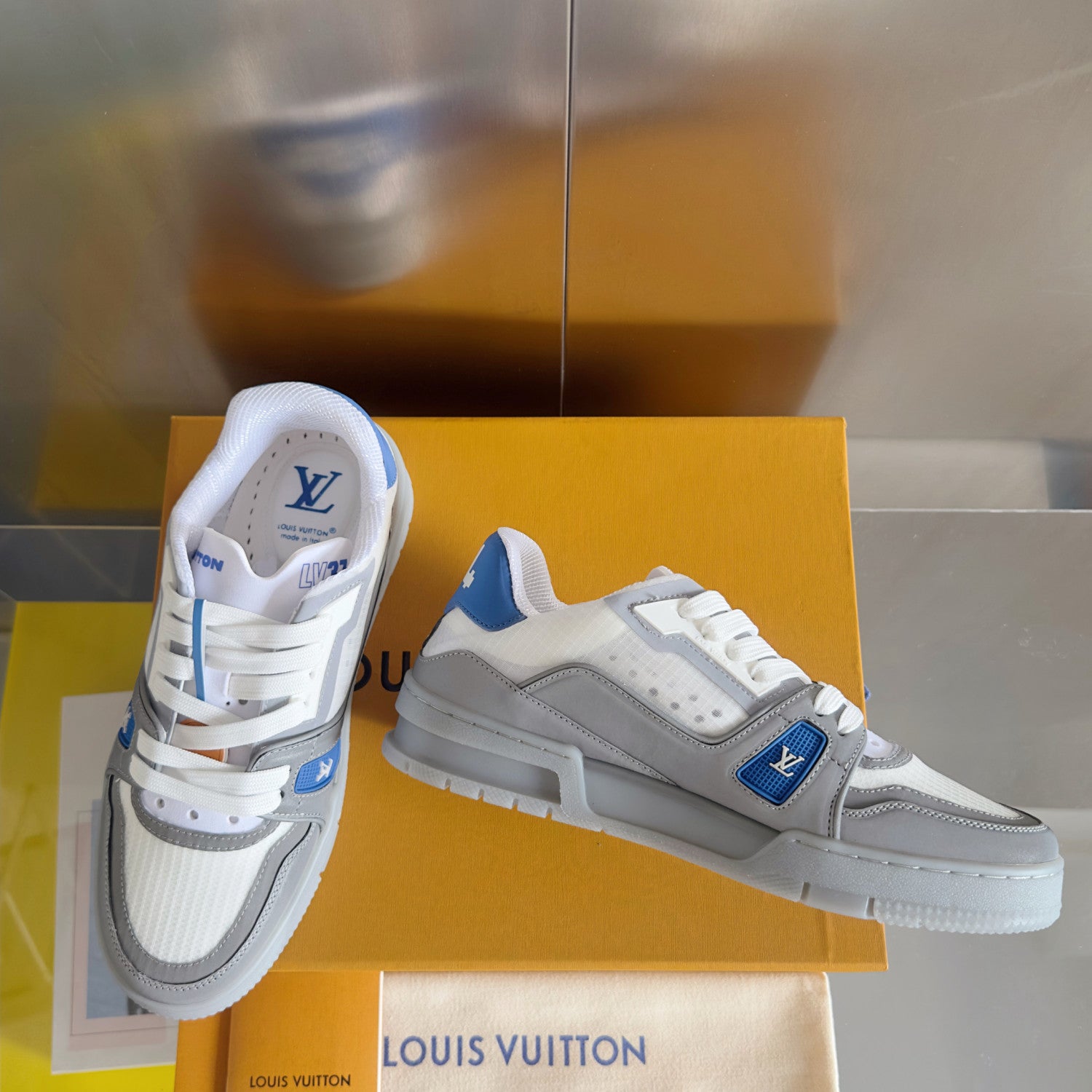 Louis Vuitton Men's LV Trainer Sneakers Round Toe Lace Up Solid Color Low Top Board Shoes Casual Shoes #76831