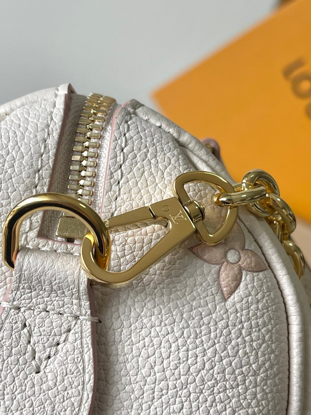 Louis Vuitton Speedy Bandoulière 20 Women's Removable Adjustable Shoulder Strap Zipper Closure Letter Printed Coated Canvas Shoulder Slanting Handbag Bag Bags #77453