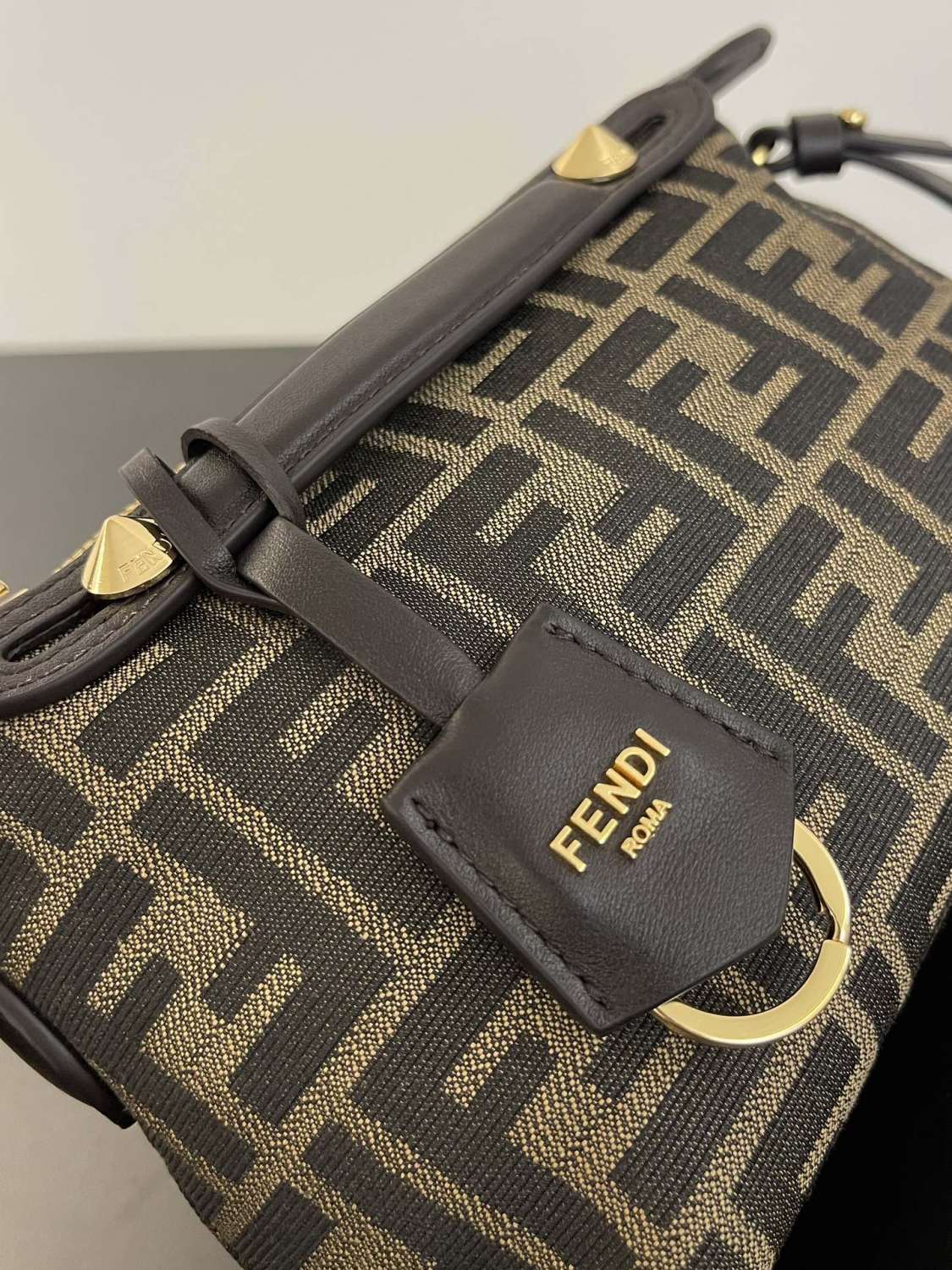Fendi By The Way Soft Women's Adjustable Removable Shoulder Strap Solid Colour Brand Logo Cowhide Leather Single Shoulder Slanting Clutch Bag Bags #76953