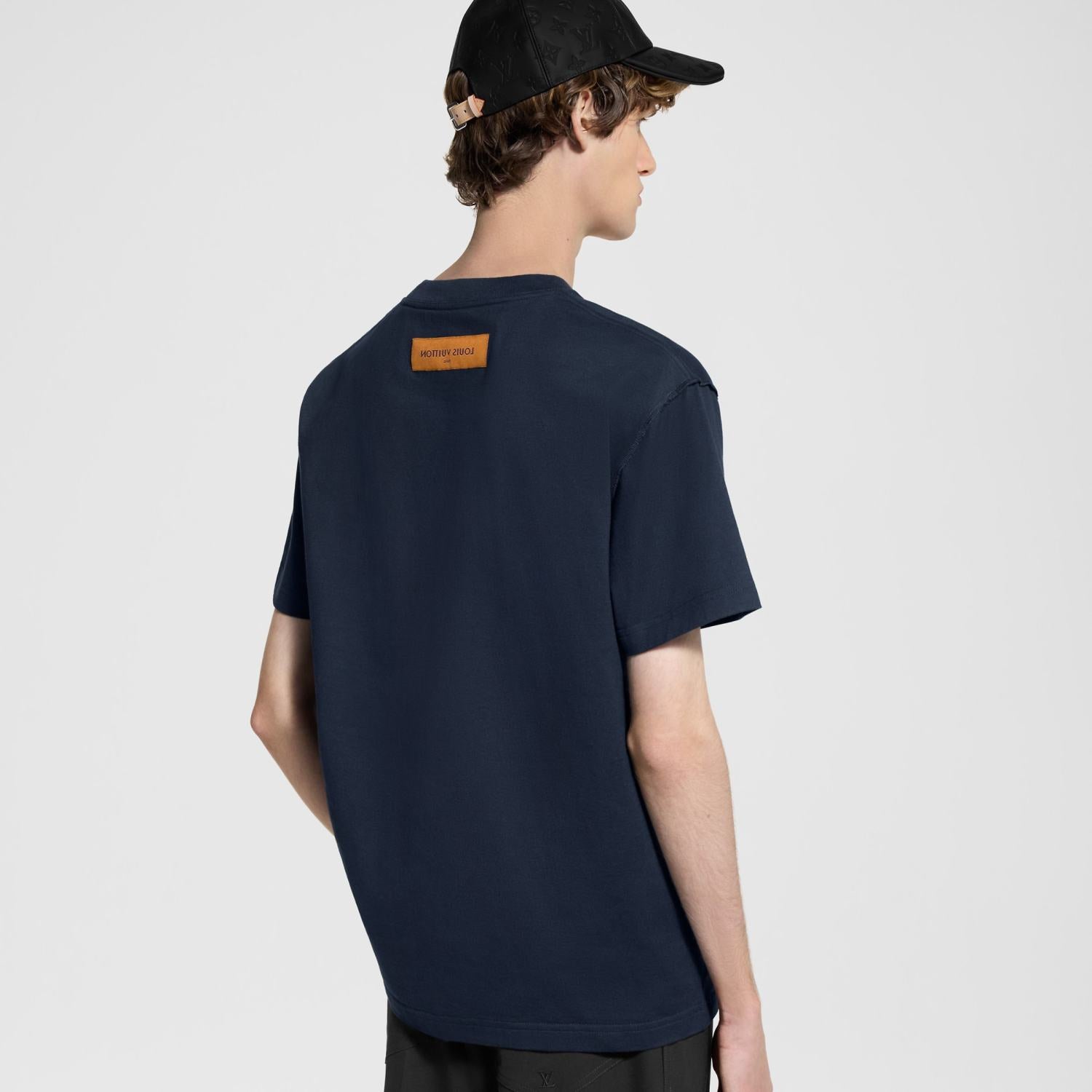 Louis Vuitton Embossed Lv T-shirt #334929