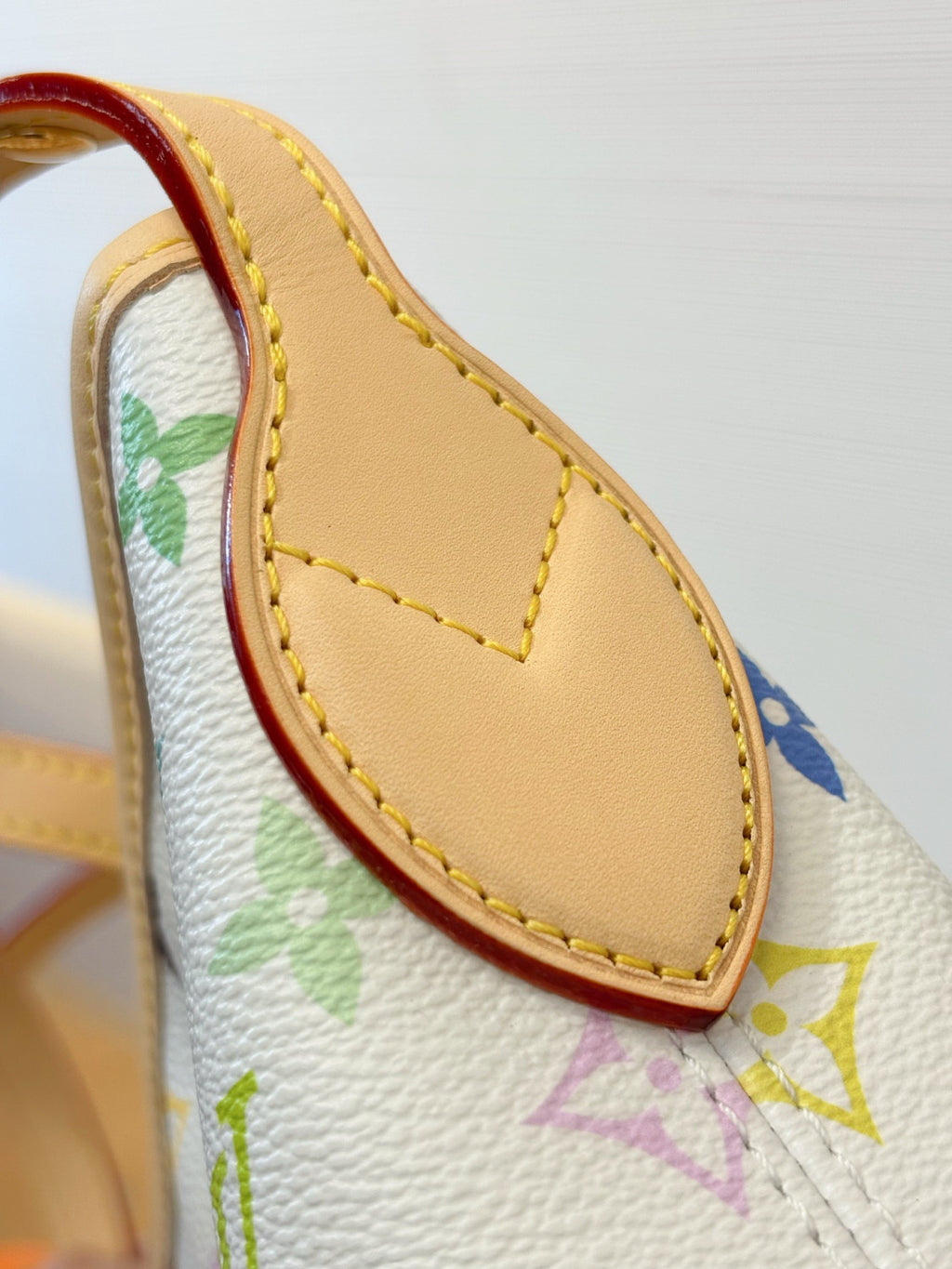 Louis Vuitton Women's Single-Shoulder Handbag Lineup Takashi Murakami White Sancai 2026 New Monogram Leather Bag Elegant Casual Handbag M27582 #82658A