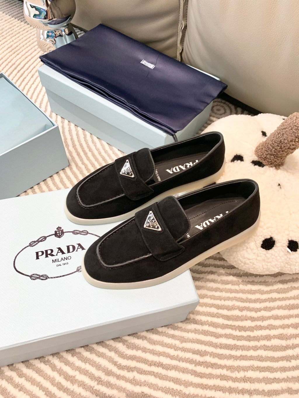 Prada Men's And Women's Spring/Summer Solid Color Fashionable Casual Round Toe Slip On Loafers In Cow Suede With Triangular Logo Shoes #78267