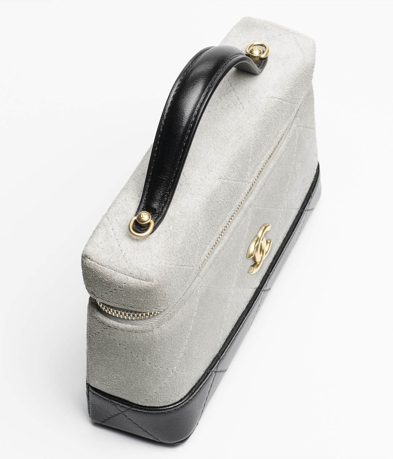 Chanel Vanity With Chain Suede Calfskin Shiny Lambskin Gold-tone Metal #379884