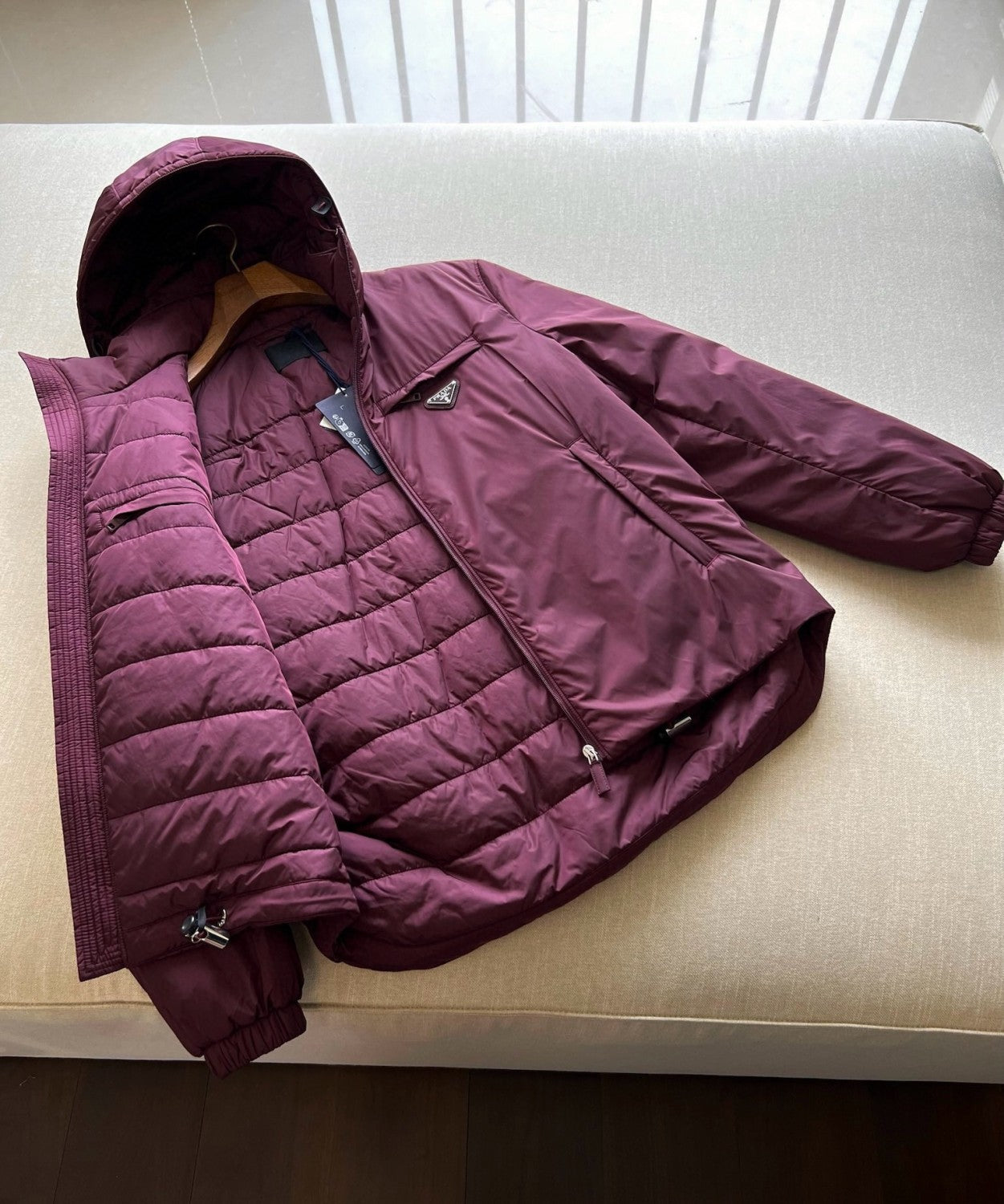 Prada Men's Autumn and Winter Solid Color Single Breasted Hooded Nylon Puffer Down Long Sleeve Jacket #73912
