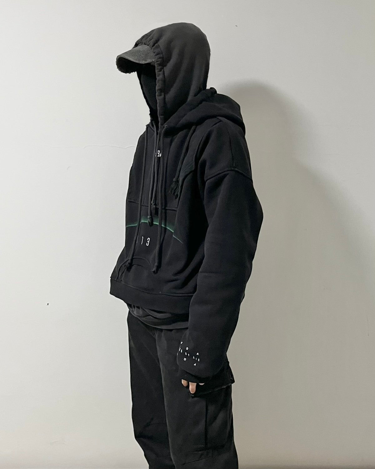 HOOD BY AIR  Men's Fall And Winter Hba Style Deconstructed Reversible Sweatshirt Kanye On The Same Series Vibe Hip-hop Trend High Street Black Sweatshirt Ngvp #2489