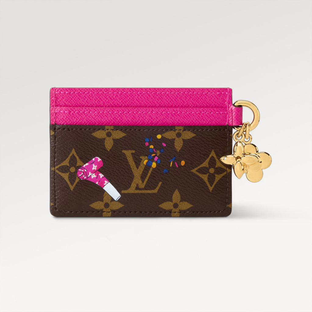 LOUIS VUITTON  Lv Charms Card Holder Monogram Leather Keyring Card Case Stylish Refined. And Elegant Bag Bags #81832A