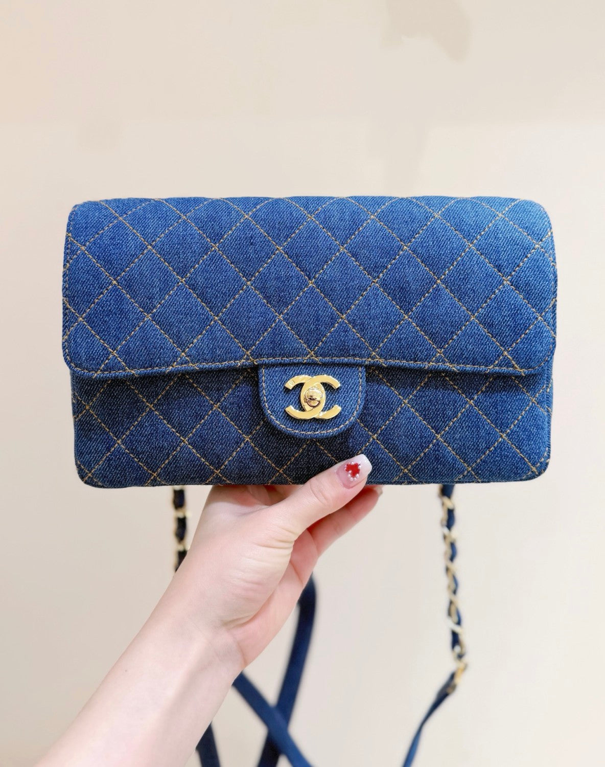 Chanel Vintega Denim Backpack #377605