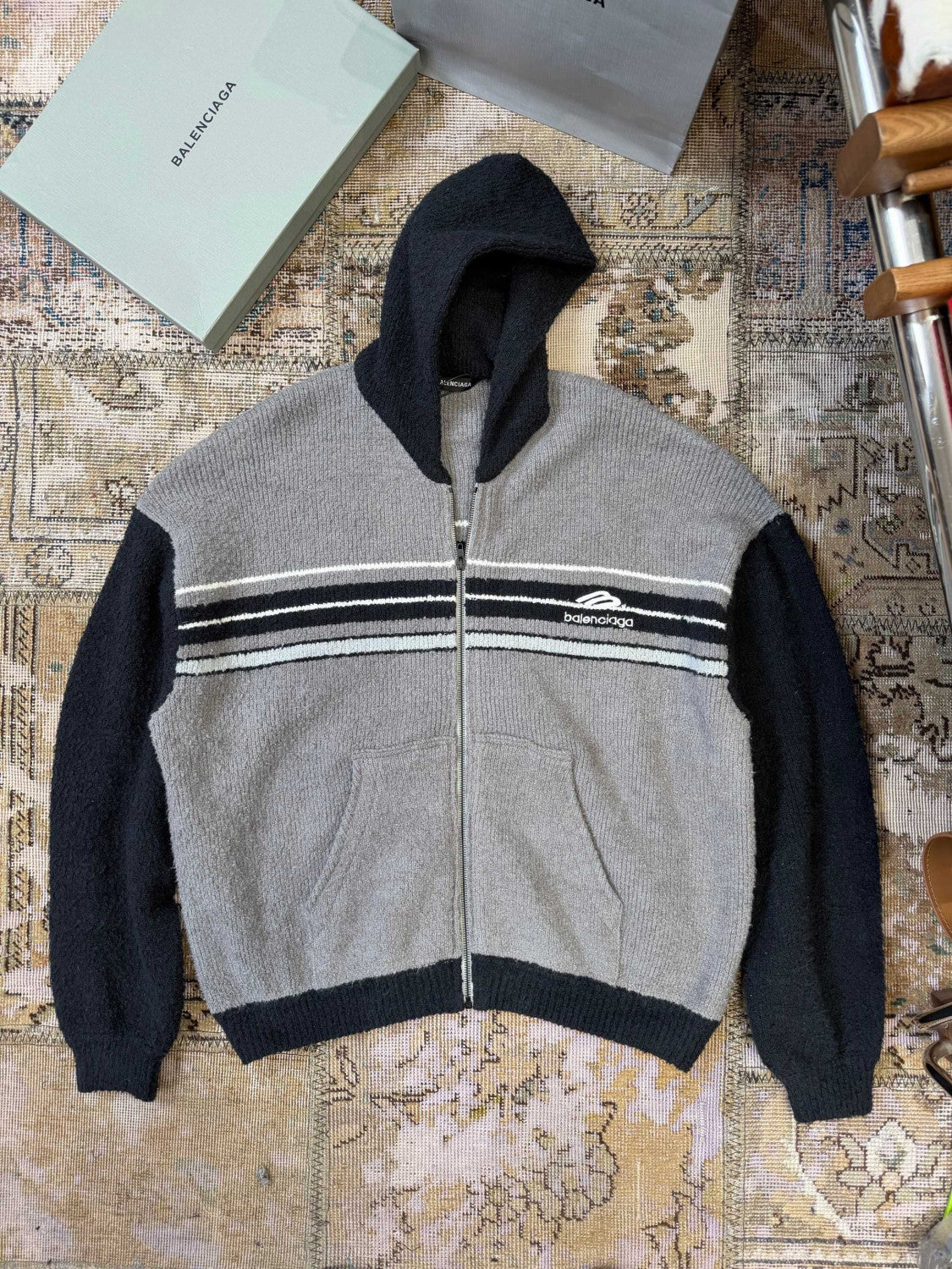 Balenciaga Men's Fluffy Zip-up Hoodie Grey Black White #335469