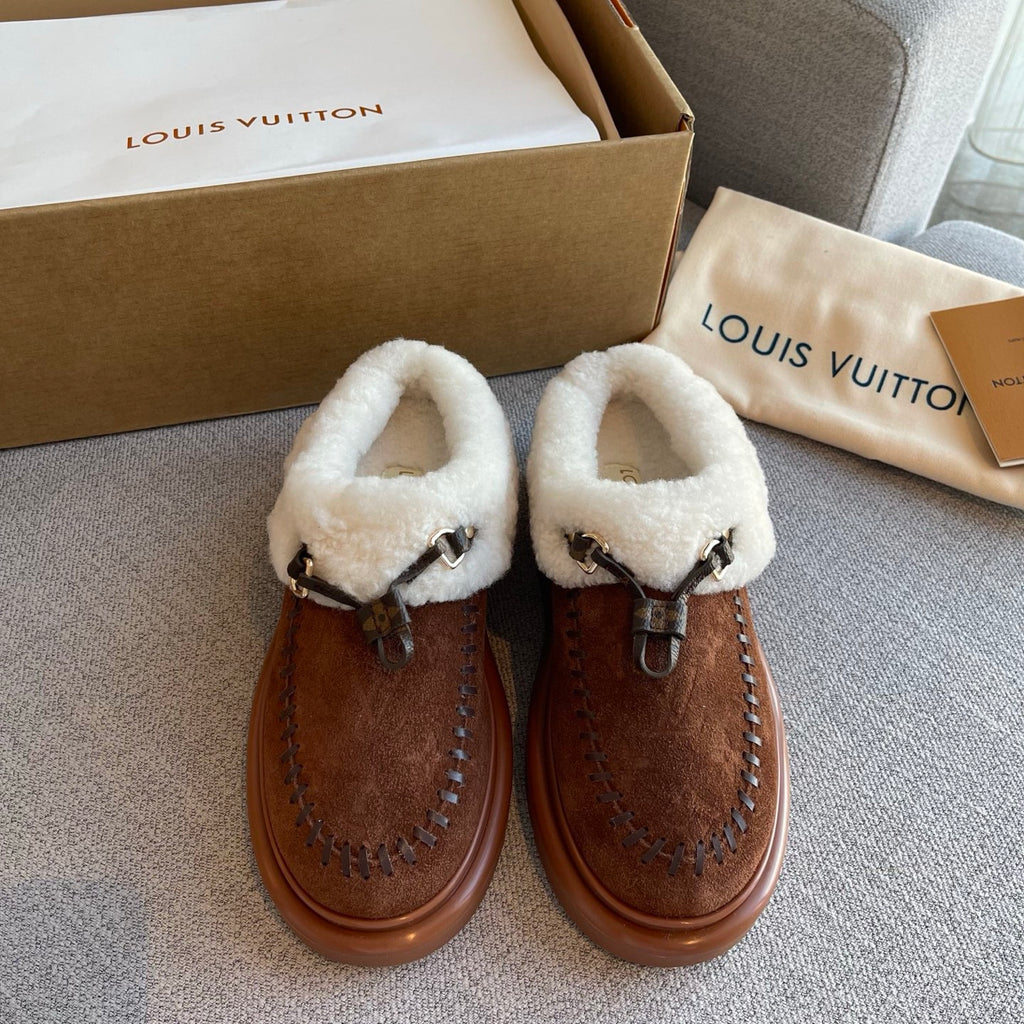 Louis Vuitton Cortina Closed Mule Shoes #334366
