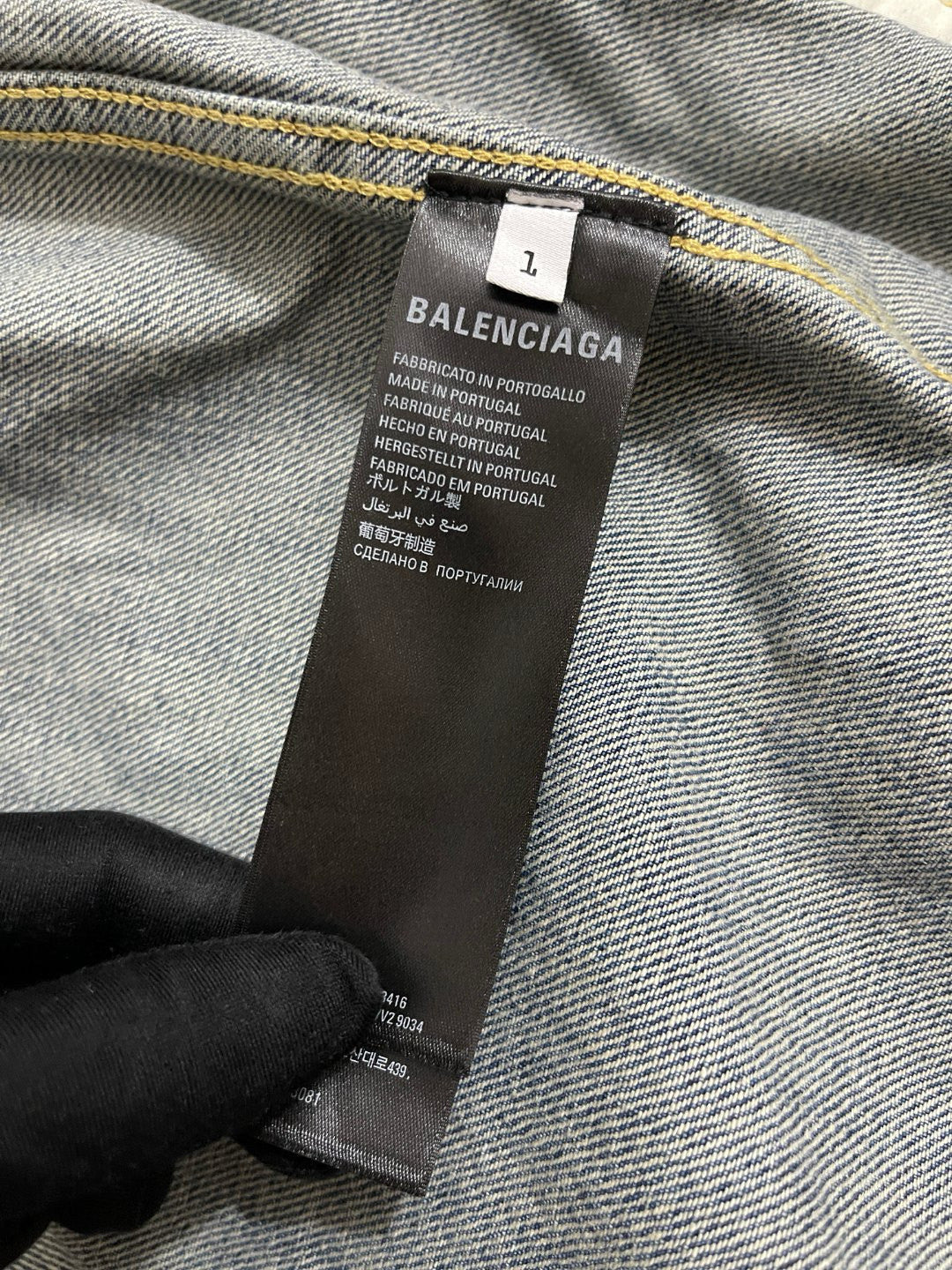Balenciaga CUT- UP Men's Spring/fall Fashion Casual Washed Vintage Knit Fabric Lapel Single Breasted Denim Jacket With Zipper Or Button Closure Pair With Relaxed Fit Slouchy Jeans Suit Set #79511