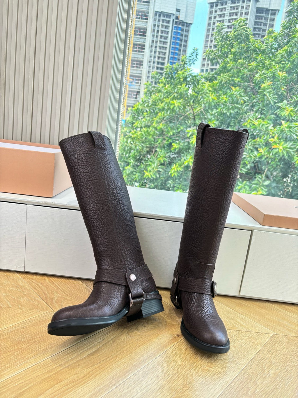 MiuMiu Women's Fall/Winter Classic Solid-Color Leather Biker-Style Long Boots Retro Rider Long Boots Shoes #78721