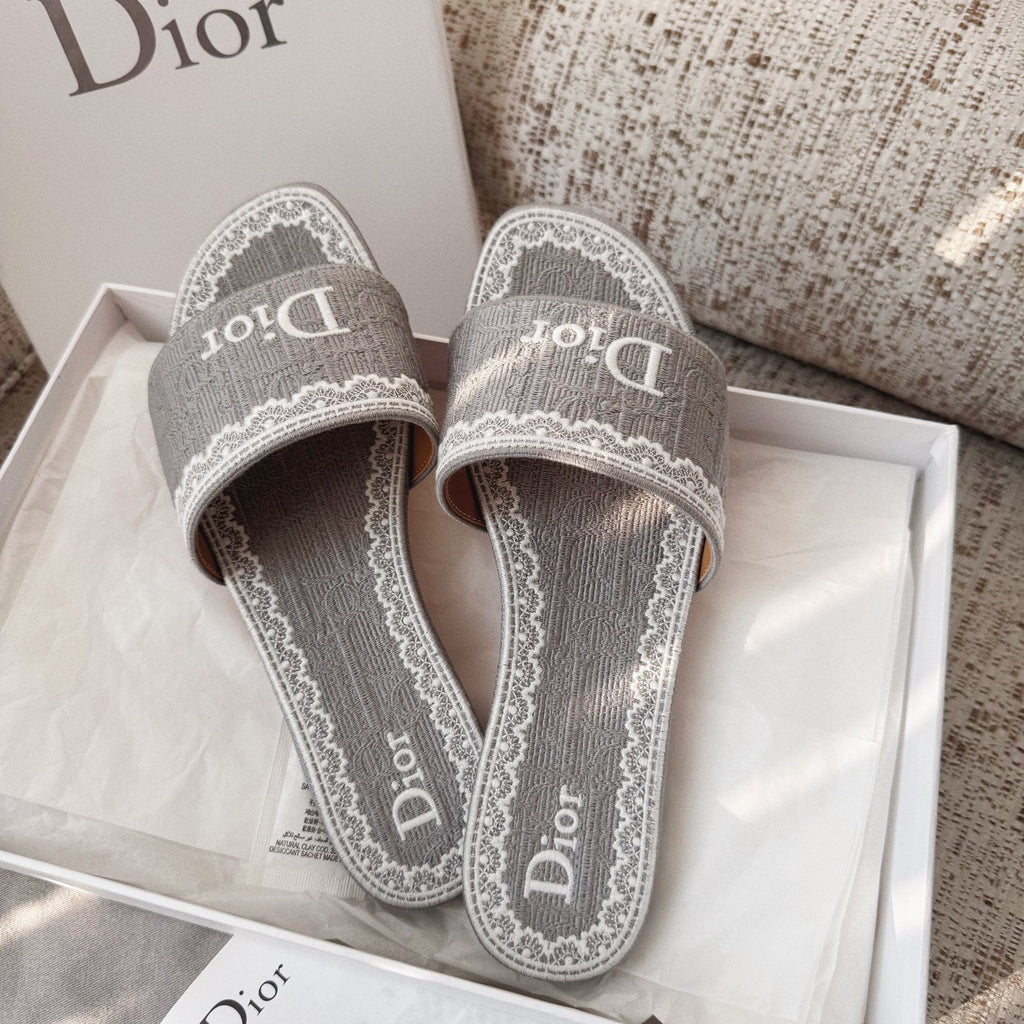 Dior Dentelle Slide Sky Blue Dior Oblique Embroidered Cotton and White Lace #377809