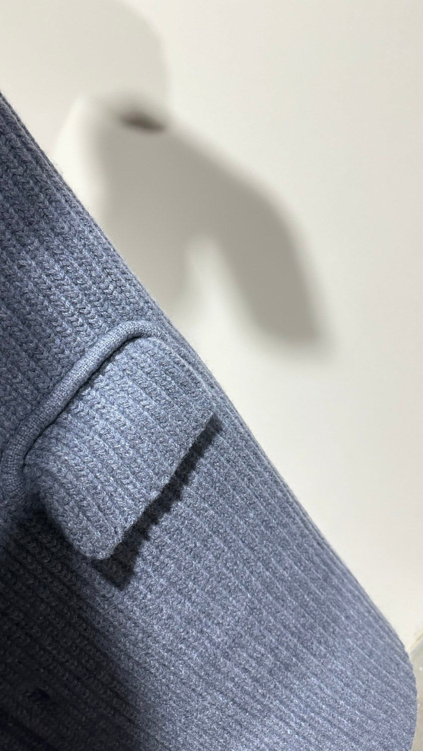 Bottega Veneta Men's Fall/winter Gray Chunky Knit Jacket - Comfortable Warmth. Functional Pockets And Minimalist Design #75722