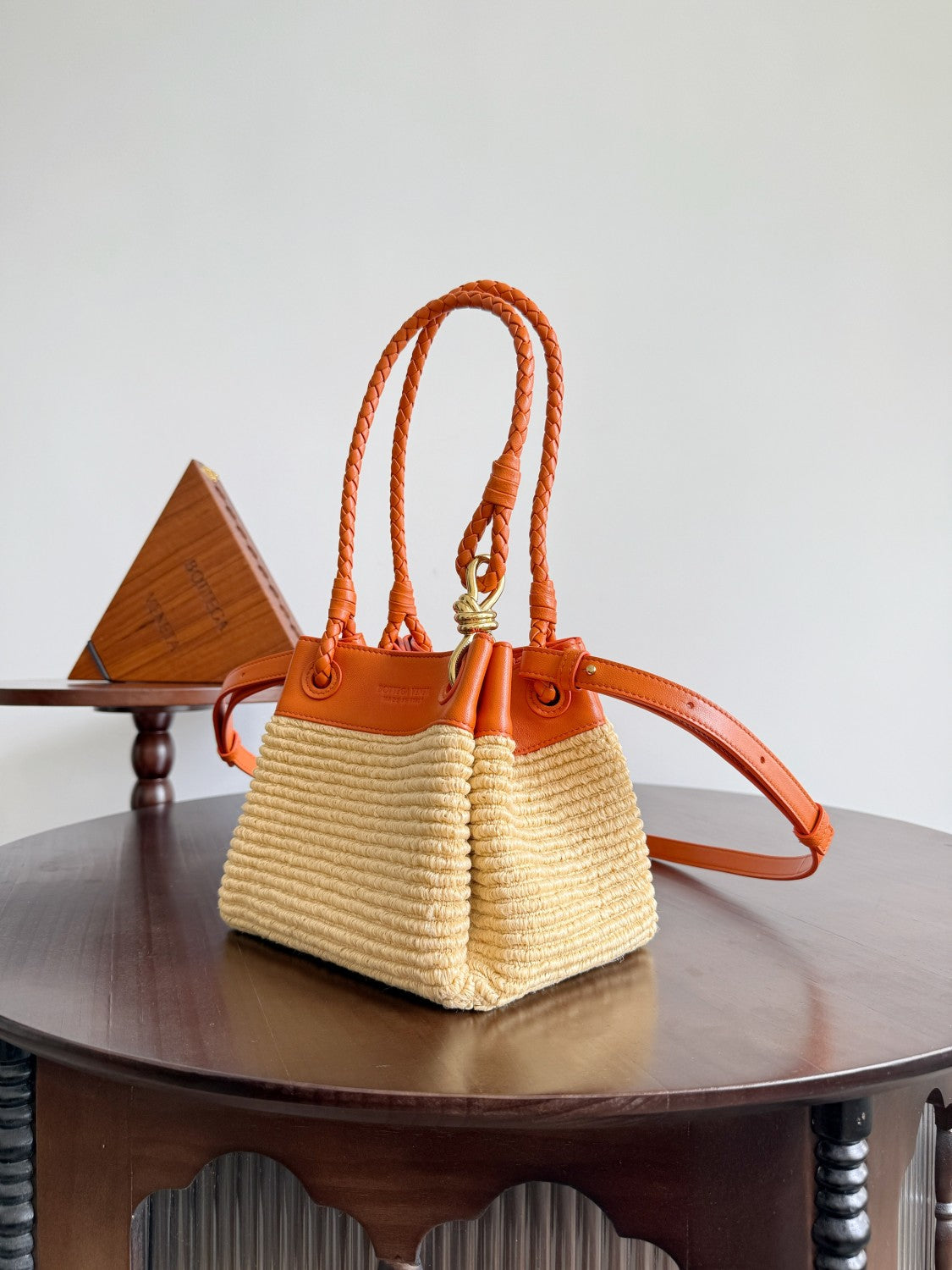 Bottega Veneta Small Parachute Women's Adjustable Detachable Shoulder Strap Raffia And Leather Shoulder Bag Handbag Bags #77633