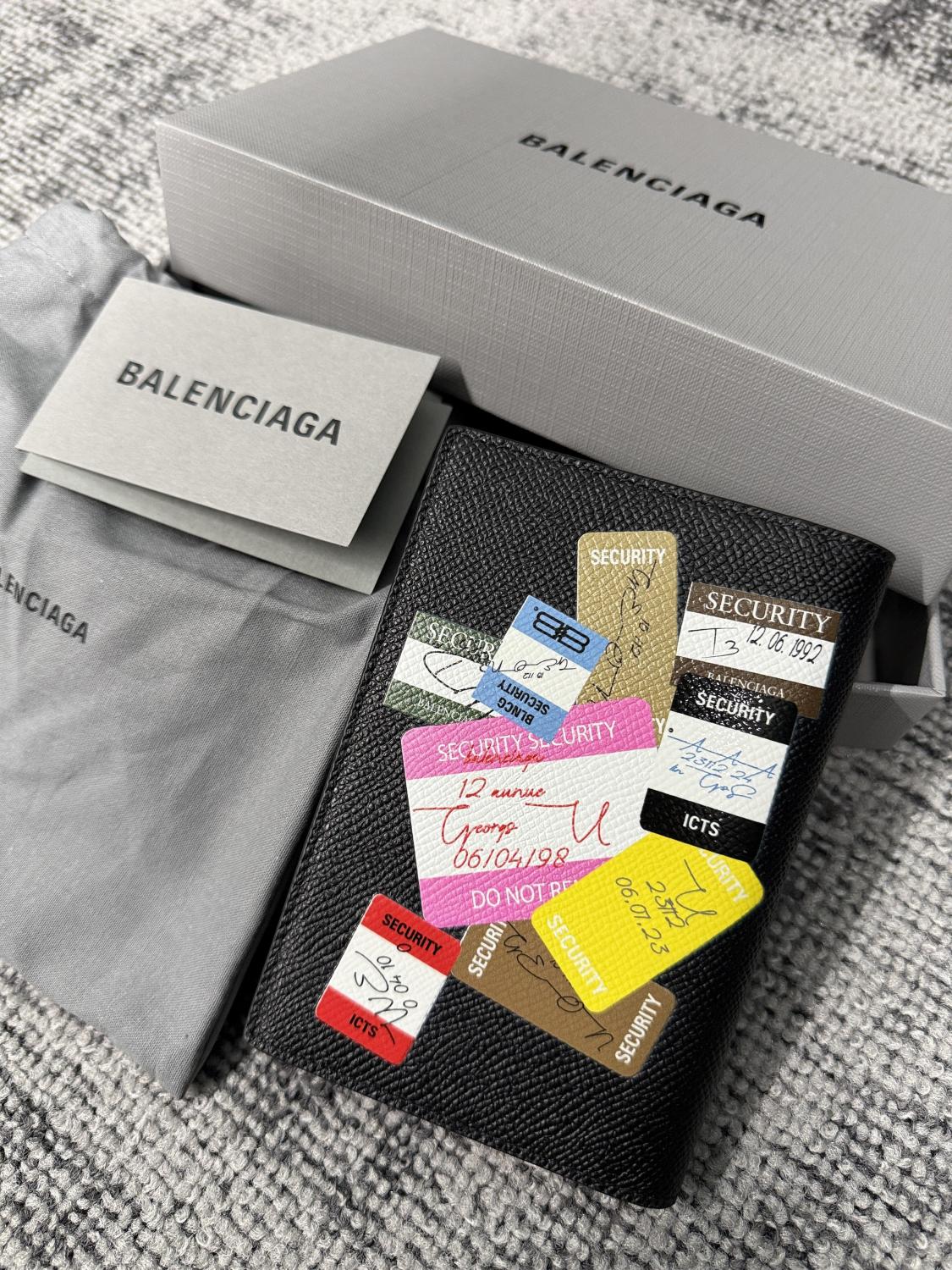 Balenciaga Passport Holder#378010