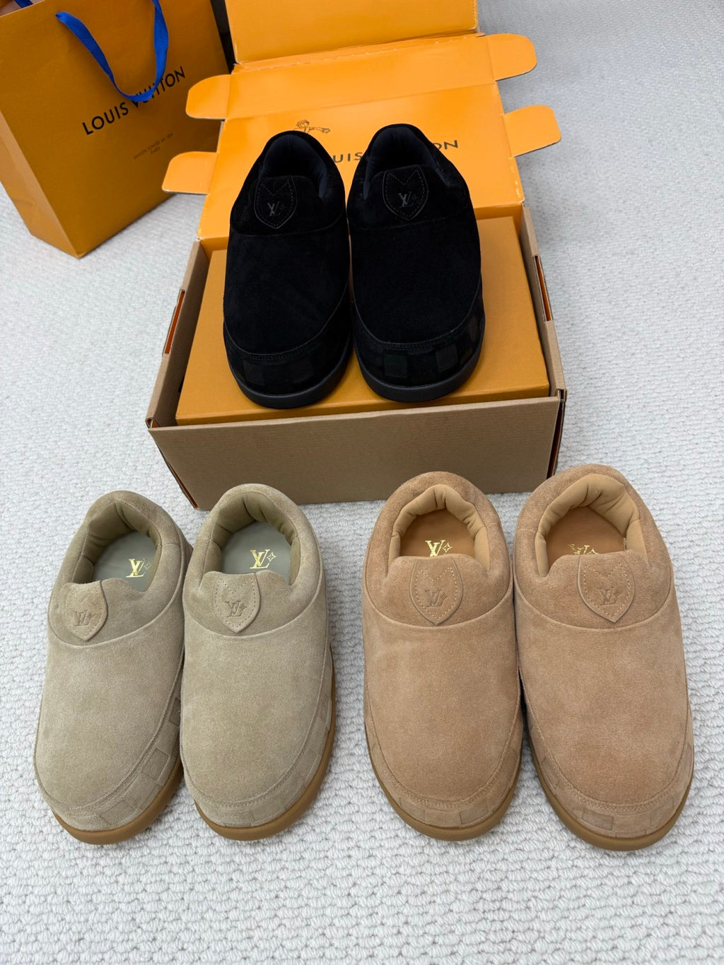 Louis Vuitton LV Yeti Slip On Men's And Women's Autumn/winter Printed Patchwork Round-toe Chunky Suede Fashionable Warm Boots Couples' Shoes #81454