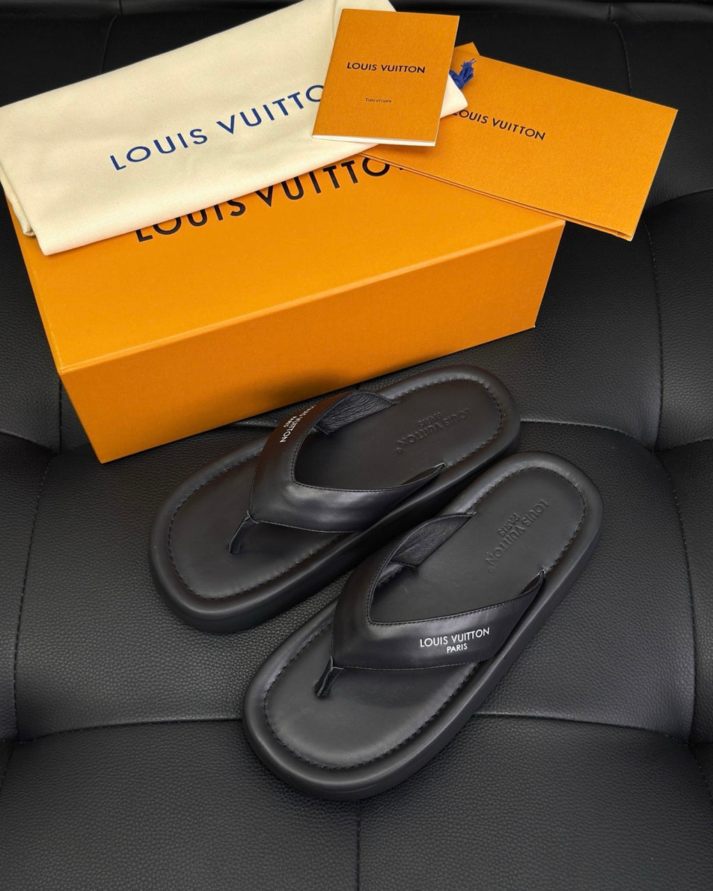 LOUIS VUITTONLV Flip Thong Shoes #387756
