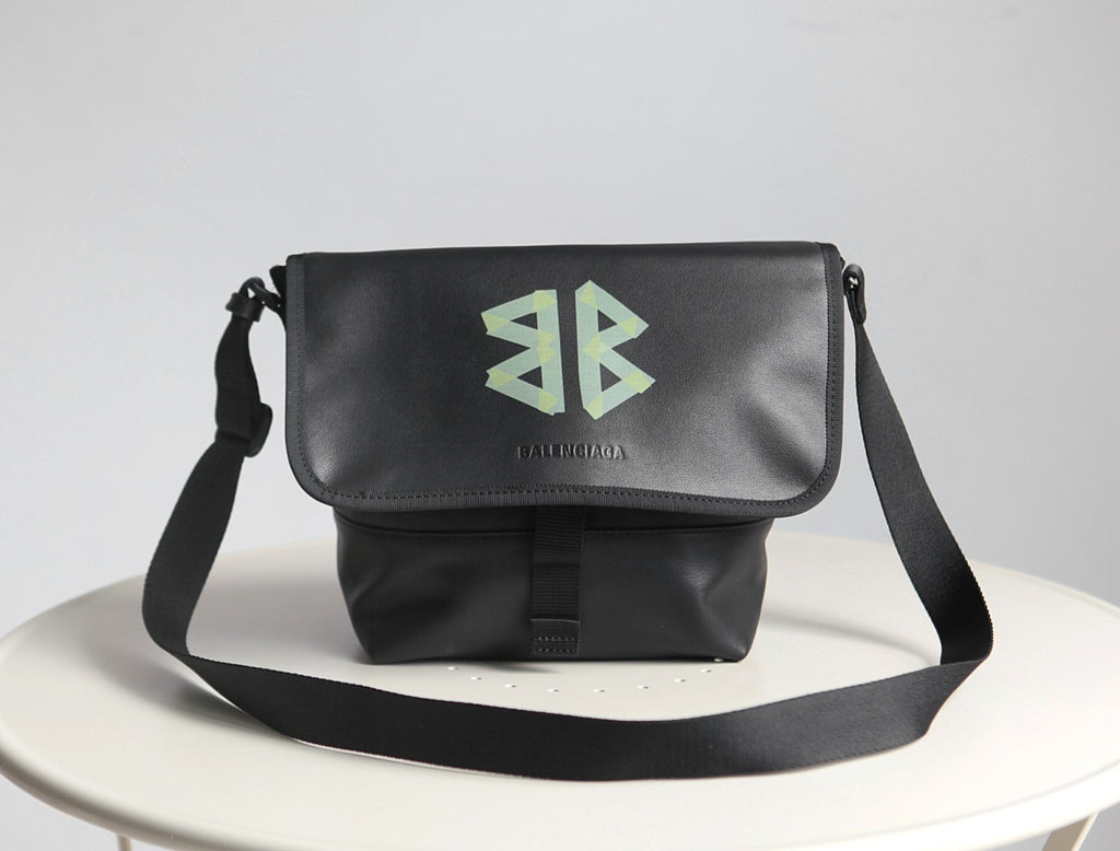 Balenciaga Men's Letter Print Black Calfskin Single Shoulder Crossbody Bag Bags #77712