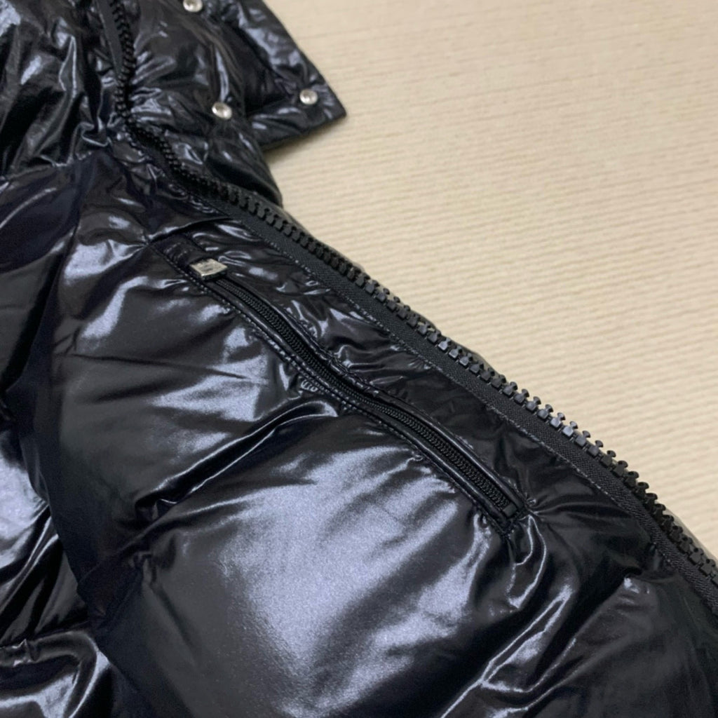Moncler Men's Winter Warm Black Embroidered Logo Short Long Sleeve Hooded Puffer Down Jacket #71645