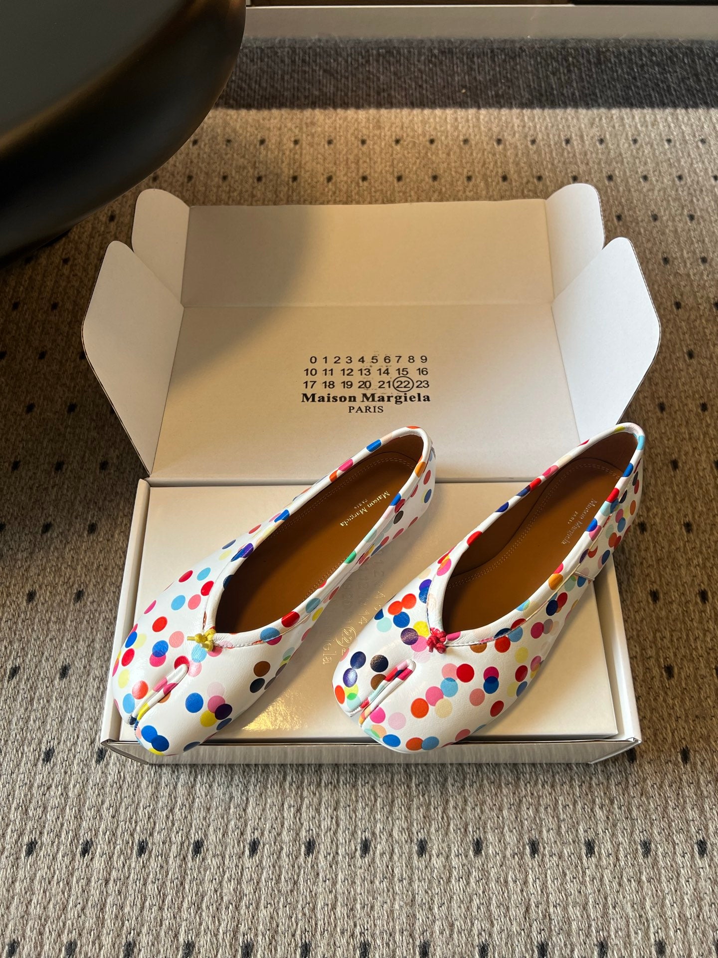 Maison Margiel Polka Dot Split Toe Shoes #381391