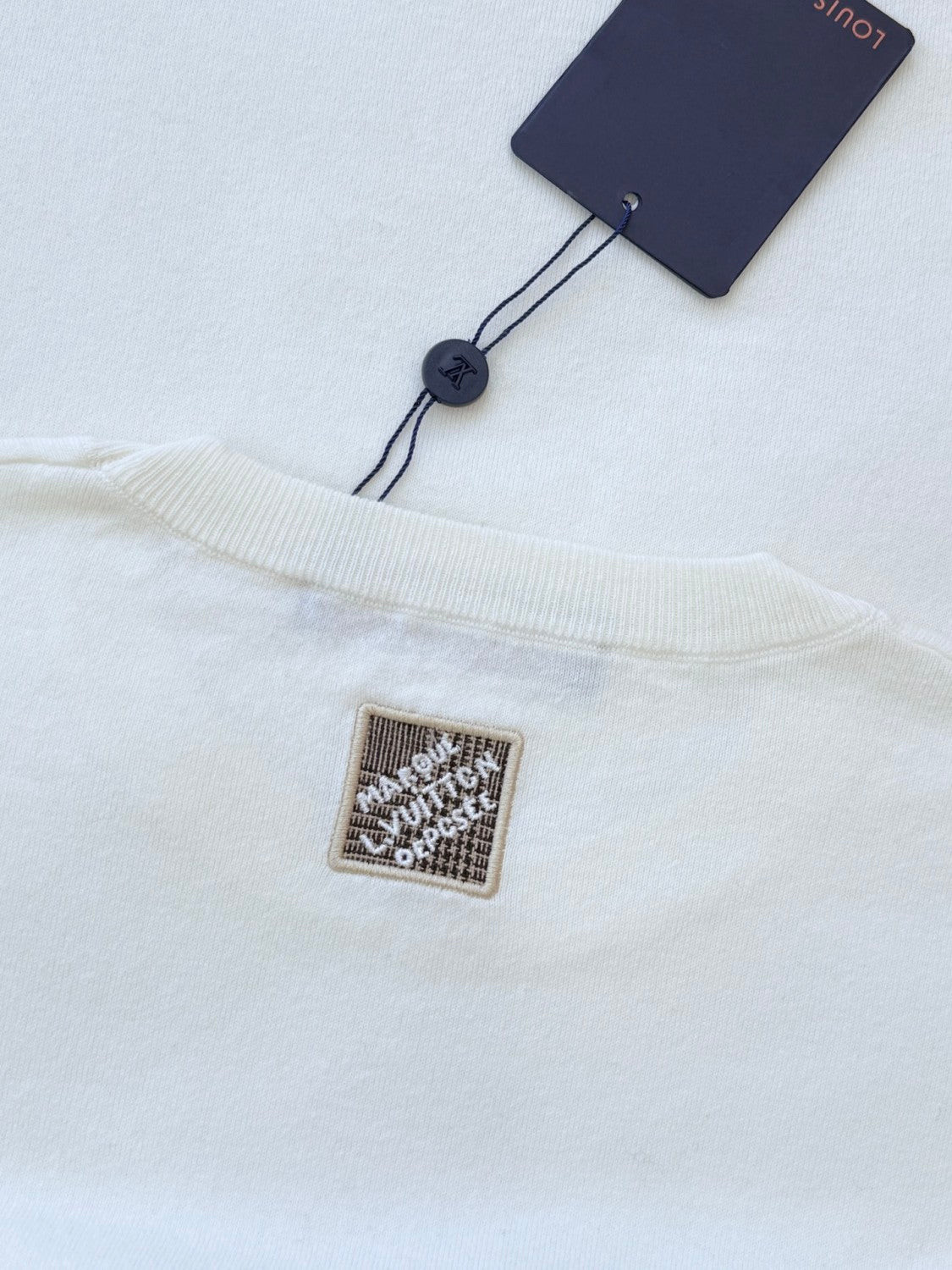 Louis Vuitton Short-Sleeved Crewneck #336976