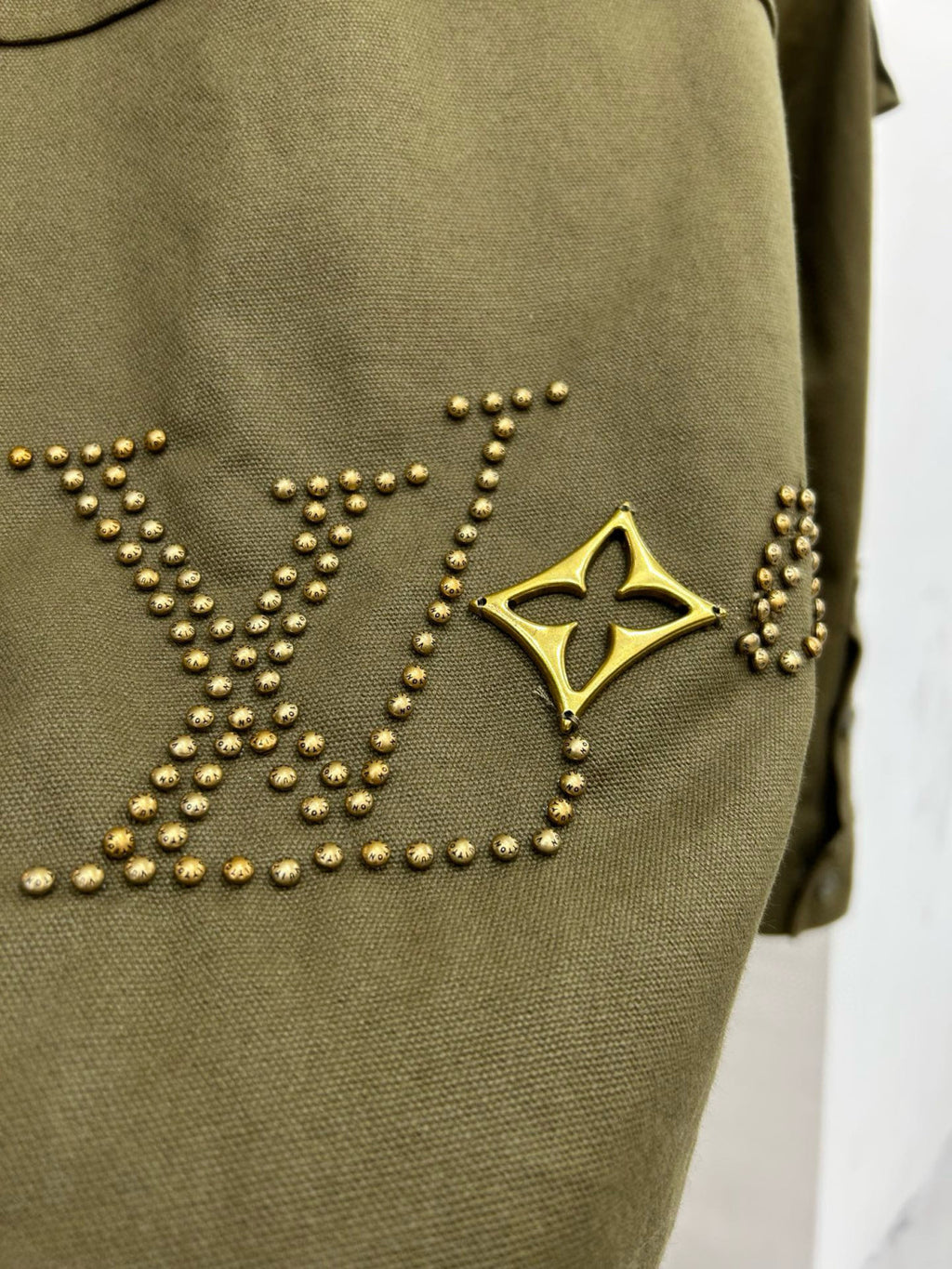Louis Vuitton Men's Fall And Winter Brown Monogrammed Studded Cotton Single Breasted Long Sleeved Jacket #98924