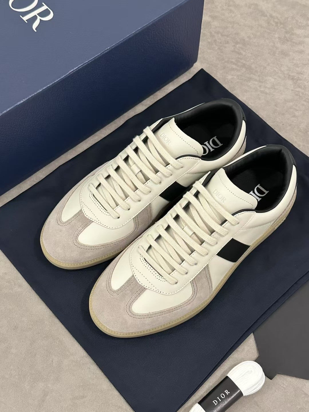 DIOR B01 Matchpoint Sneaker Black and White Smooth Calfskin with Gray Suede Calfskin #386986