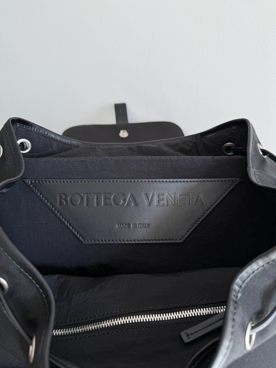 BOTTEGA VENETA  Crossroad Multi-Pocket Backpack Leather Label Nylon Shoulder Bag #332330