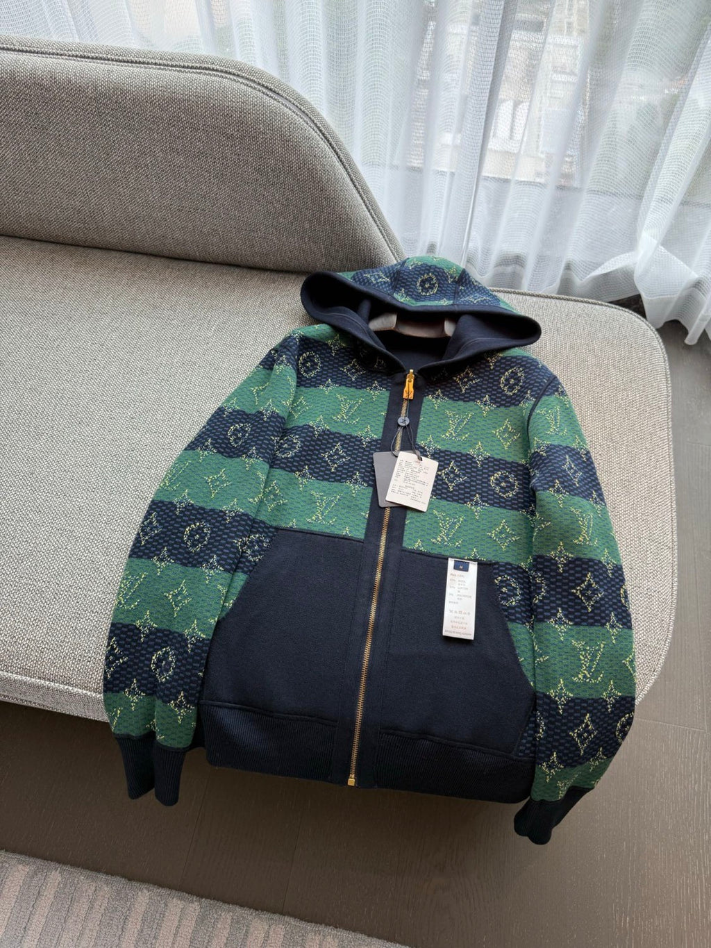 Louis Vuitton MONOGRAM Men's Spring/Fall Fashion Casual Hooded Zipper Letter Print Reversible Jacket #331359