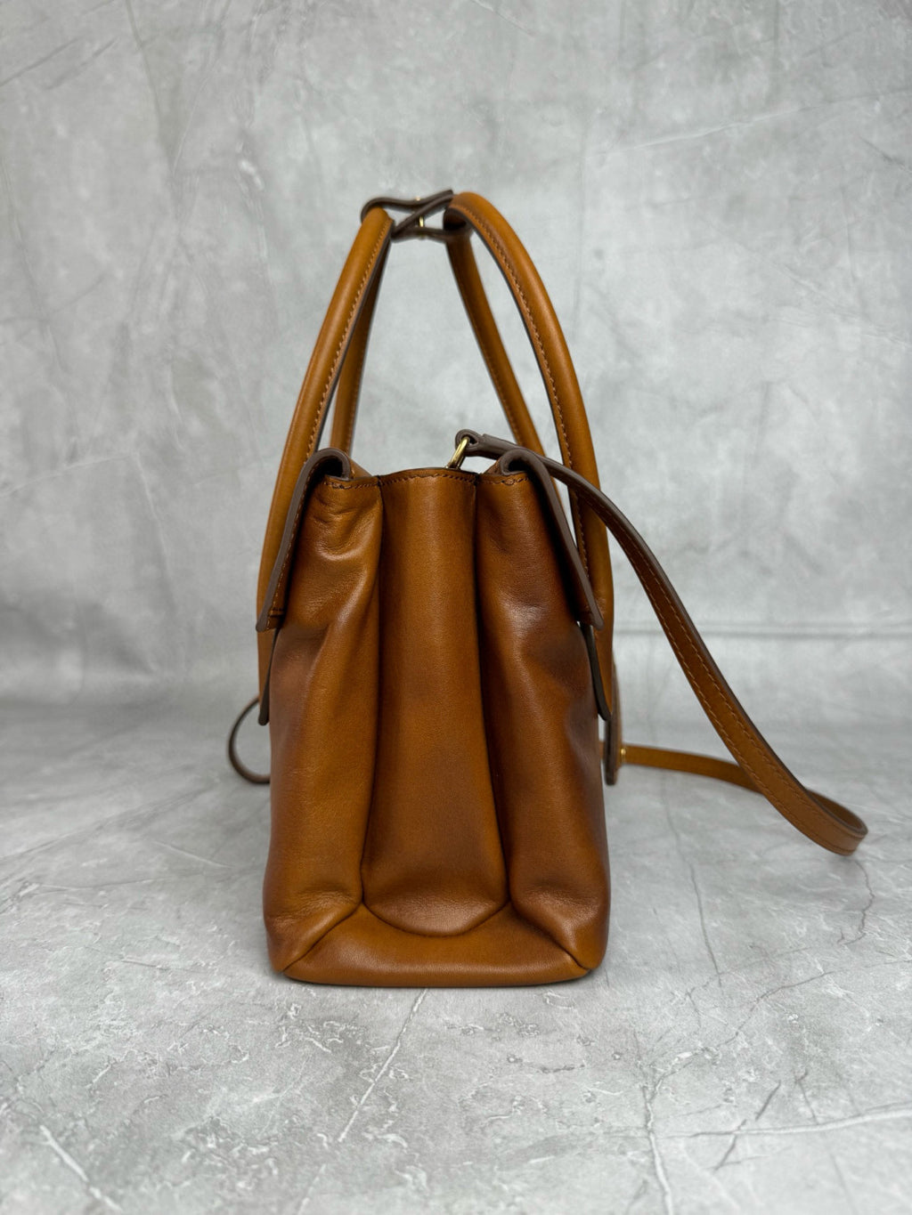 MiuMiu Jang Won-young Leather Double-sided flap Vintage handbag Shoulder bag bags #194095