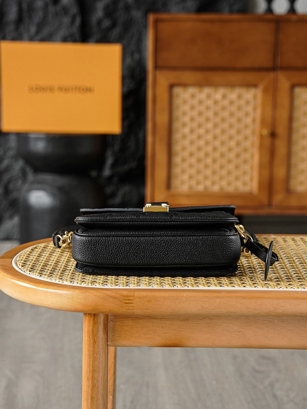 Louis Vuitton Pochette Métis East West Monogram Empreinte Leather Handbags M46595 M22942 M14322 M11998 #335725