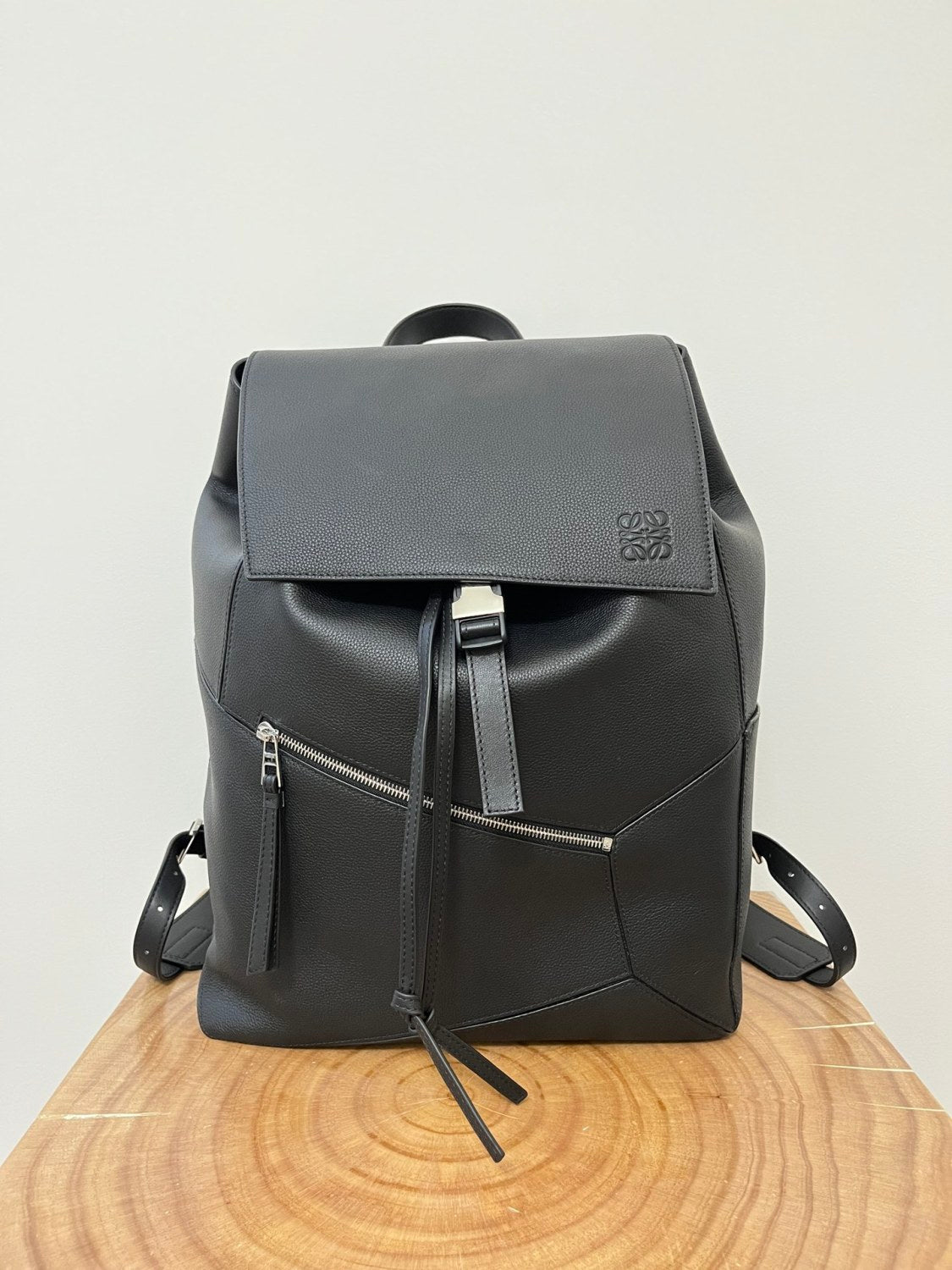 Loewe Jigsaw Backpack Men's Spring And Summer Fashion Luxury Temperament Colour Blocking Shoulder Bag Bags #81371